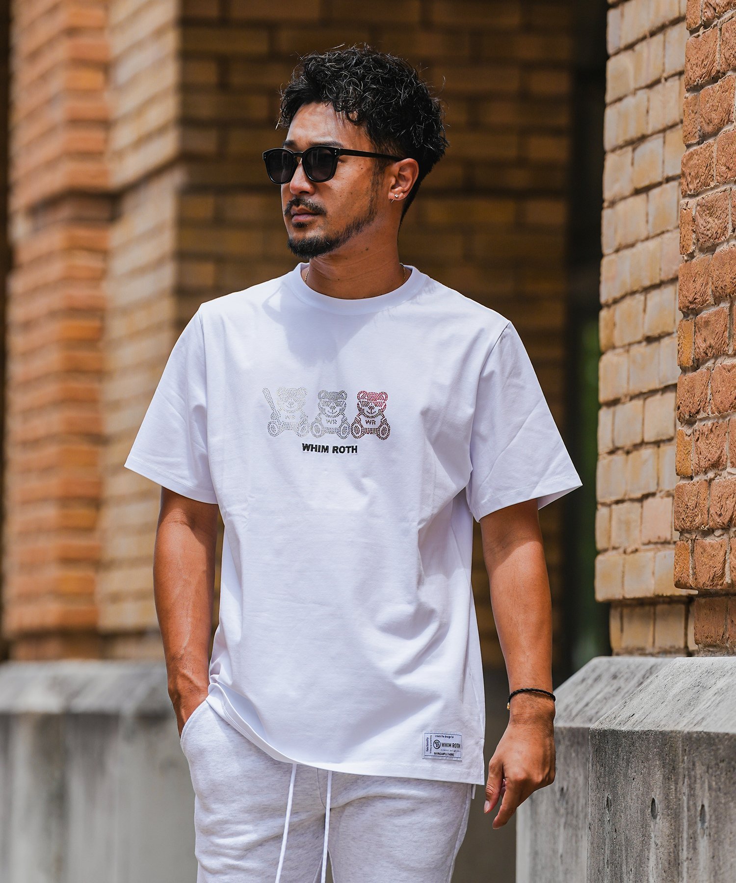 WHIM ROTH W/R Icy Bear TEE アダムスジャグラー トップス カットソー・Tシャツ ブラック ホワイト