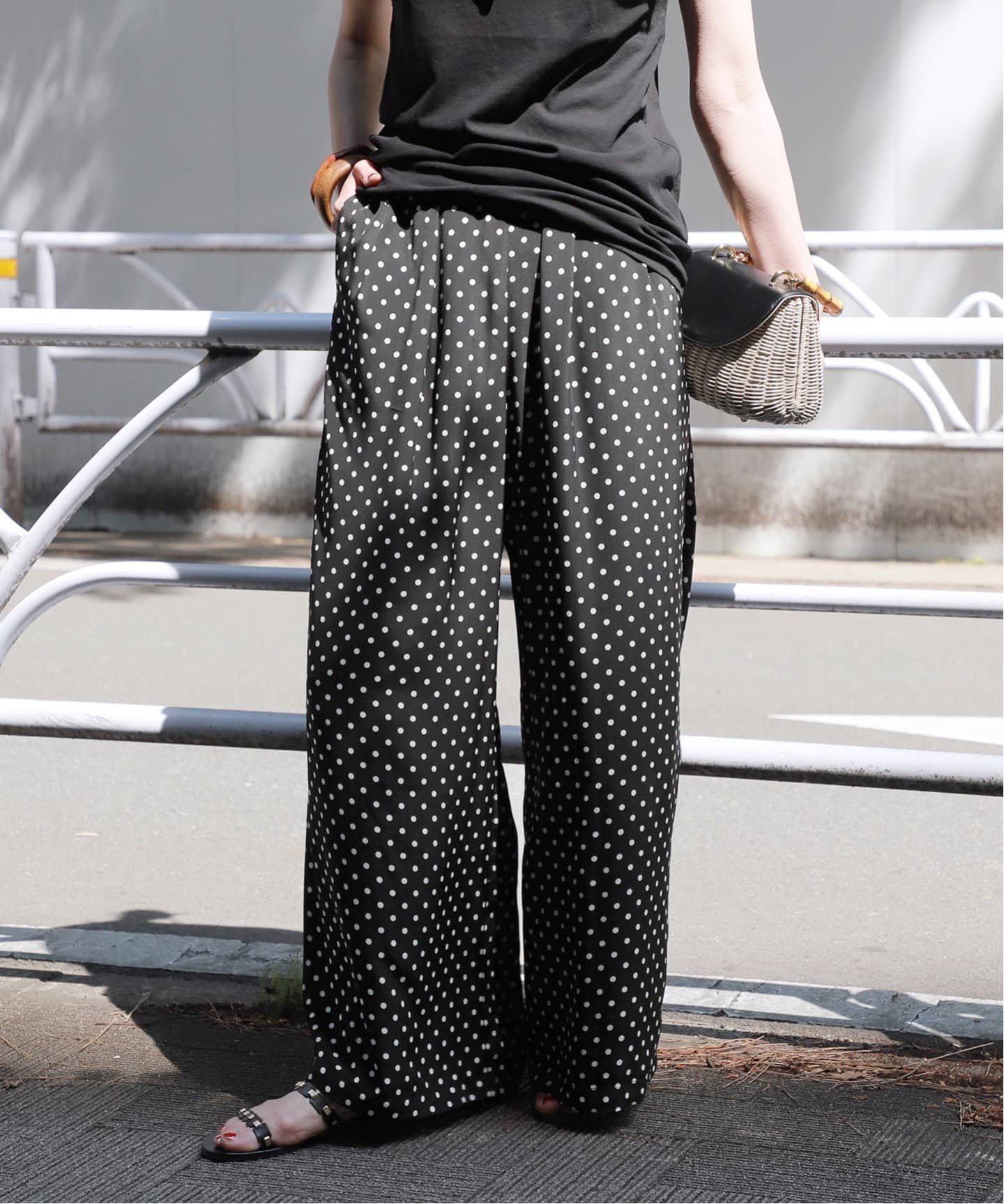 VERMEIL par iena ドットワイドパンツ ヴェルメイユ パー イエナ パンツ その他のパンツ ブラック【送料無料】のサムネイル