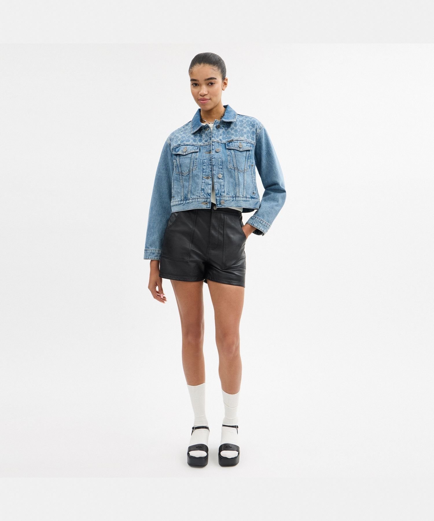 【SALE／40%OFF】COACH OUTLET 【公式】デニム クロップド ジャケット コーチ　アウトレット ジャケット・アウター デニムジャケット ブルー【送料無料】