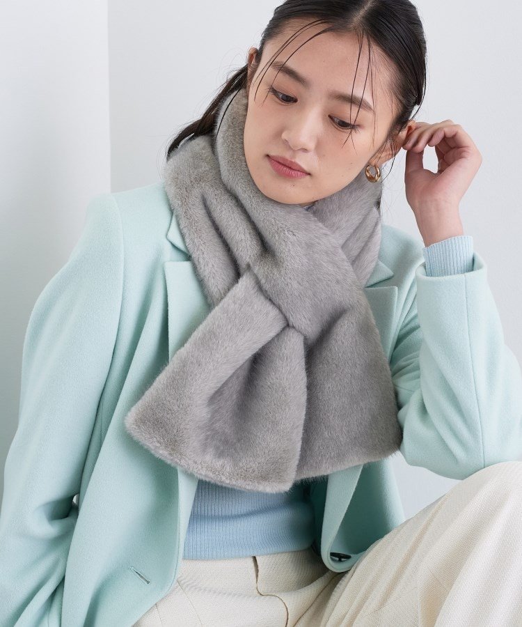 INDIVI 【リバーシブル】フェイクファーティペット インディヴィ ファッション雑貨 マフラー・ストール..