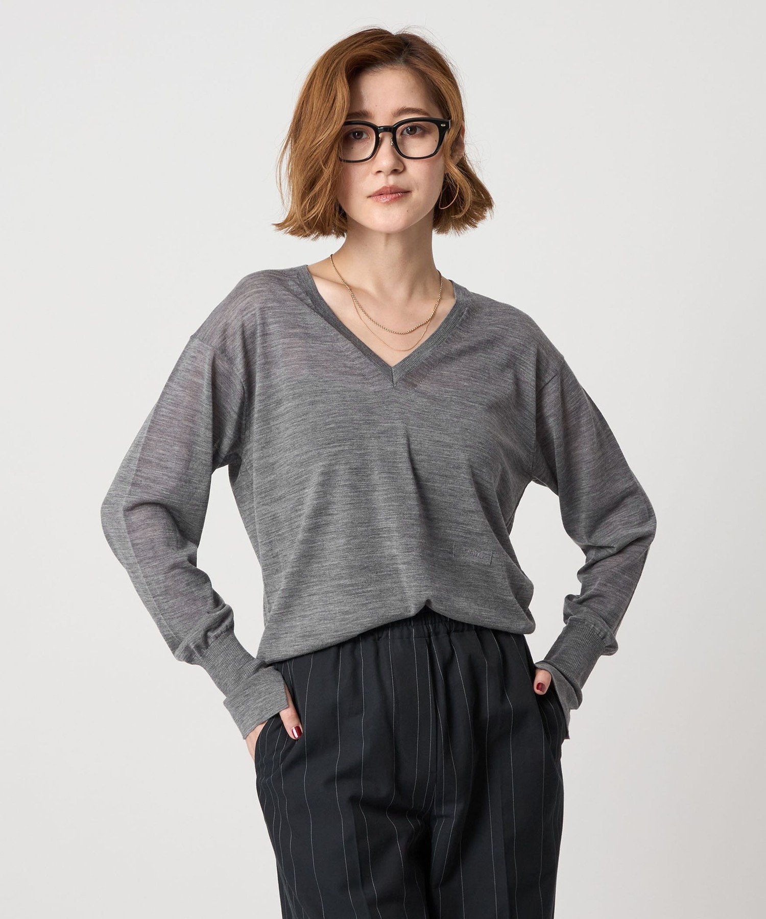 【SALE／40%OFF】conte ＜conte＞シアー Vネックニット ユナイテッドアローズ アウトレット トップス ニット グレー ベージュ ネイビー【送料無料】
