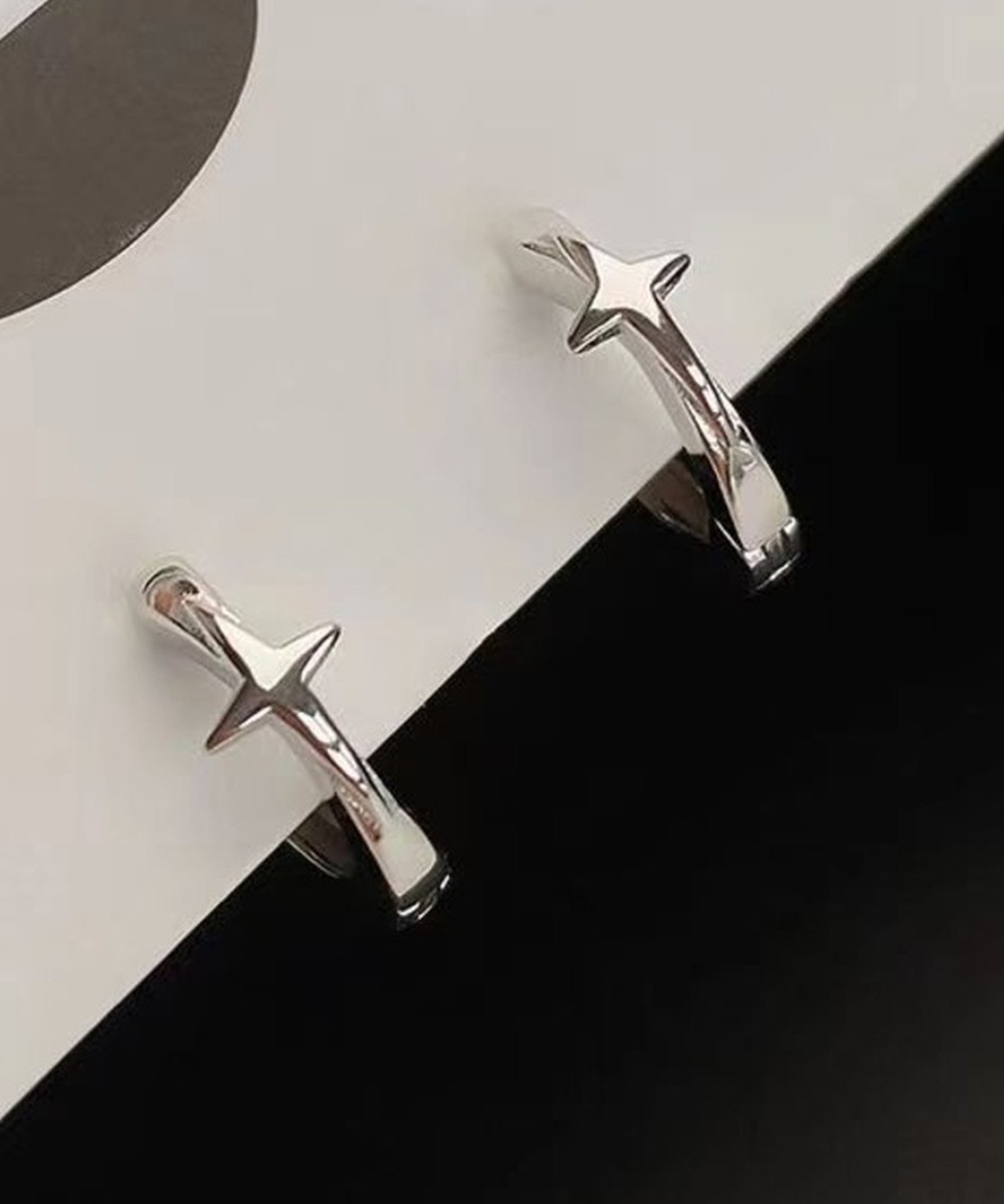 BACKYARD FAMILY クロスリングミニフープピアス 両耳 ローラ アクセサリー・腕時計 ピアス ブラック シルバー ゴールド