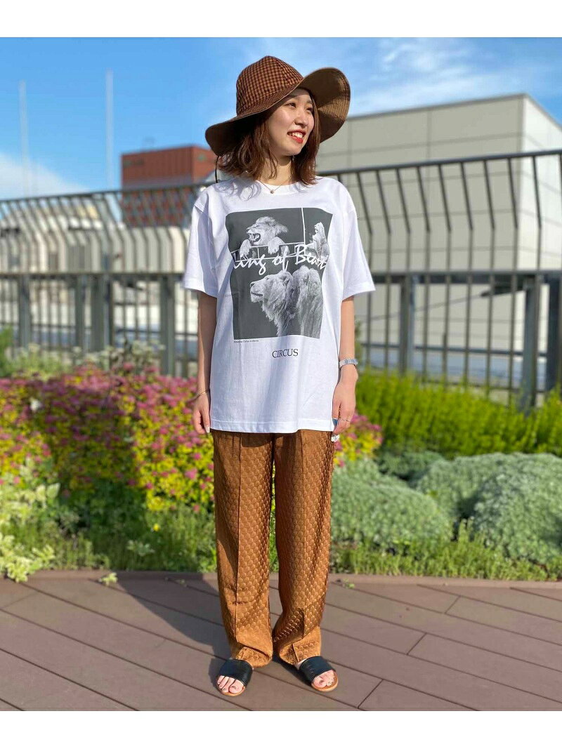 Johnbull Johnbull/(M)【木下大サーカス×JOHNBULL】コラボTシャツ(LION) ジョンブルプライベートラボ トップス カットソー・Tシャツ ホワイト