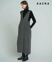 23区（ニジュウサンク）【SACRA】 アルパカモヘヤシャギー ワンピース23区meetsSACRA2023FALL/WINTER23区30周年を記念したカプセルコレクション「23区meetsSACRA」。しなやかで自由な女性像を表現するブランド「SACRA」、23区限定カラーを加えた特別な秋冬コレクションです。ALPACAMOHAIRSHAGGYONE-PIECE/アルパカモヘアシャギーワンピース上品なツヤ感と密度の詰まった毛並みの美しさが特徴の上質なアルパカモヘアシャギーを使用したジャンパースカート。贅沢にアルパカ、モヘアをブレンドした深みのある色合いがポイント。太めのストラップにスッキリとしたシルエットで様々なレイヤードスタイルに活躍します。SACRA/サクラ2008年SPRINGCOLLECTIONからブランドスタート。ブランド名の由来は、ディレクターの娘の名前から。また日本の気分や情緒を発信していきたいという思いをこめて。様々な洋服やカルチャーを楽しんできた女性の遊び心やナチュラルな美しさを表現したい。軽やかに自然体で、今を大切にする人のために。未来は今の積み重ね。独自の視点から時代の空気をとらえ、ON/OFF、TENSION/RELAX、WOMEN/MENなど、反する要素のミックス感をマテリアルや独特のカッティング、ドレープでつくりあげ、しなやかで自由な女性像を表現します。※画像はサンプルを使用している為、実際にお届けする商品と仕様が異なる場合がございます。※サンプルはモデルサイズを使用している為、実際の商品のサイズはサイズ詳細の実測をご参照ください。model:H178B81W61H89型番：OPE8SW0954-a-2 JW7670【採寸】サイズ総丈ウエストヒップスカート丈スリット深さ38123.088.0104.085.029.0商品のサイズについて【商品詳細】日本素材：グレー系：[表地]ウール:64%、ナイロン:20%、モヘヤ:10%、アルパカ:6%[裏地]ポリエステル:100%サイズ：38[38]【本体のみ】洗濯不可 漂白不可 タンブル乾燥不可 アイロンは110℃まで、スチーム不可 弱いドライクリーニング（石油系）可 ウェットクリーニング不可※画面上と実物では多少色具合が異なって見える場合もございます。ご了承ください。商品のカラーについて 【予約商品について】 ※「先行予約販売中」「予約販売中」をご注文の際は予約商品についてをご確認ください。■重要なお知らせ※ 当店では、ギフト配送サービス及びラッピングサービスを行っておりません。ご注文者様とお届け先が違う場合でも、タグ（値札）付「納品書 兼 返品連絡票」同梱の状態でお送り致しますのでご了承ください。 ラッピング・ギフト配送について※ 2点以上ご購入の場合、全ての商品が揃い次第一括でのお届けとなります。お届け予定日の異なる商品をお買い上げの場合はご注意下さい。お急ぎの商品がございましたら分けてご購入いただきますようお願い致します。発送について ※ 買い物カートに入れるだけでは在庫確保されませんのでお早めに購入手続きをしてください。当店では在庫を複数サイトで共有しているため、同時にご注文があった場合、売切れとなってしまう事がございます。お手数ですが、ご注文後に当店からお送りする「ご注文内容の確認メール」をご確認ください。ご注文の確定について ※ Rakuten Fashionの商品ページに記載しているメーカー希望小売価格は、楽天市場「商品価格ナビ」に登録されている価格に準じています。 商品の価格について23区23区のジャンパースカートワンピース・ドレスご注文・お届けについて発送ガイドラッピンググッズ3,980円以上送料無料ご利用ガイド