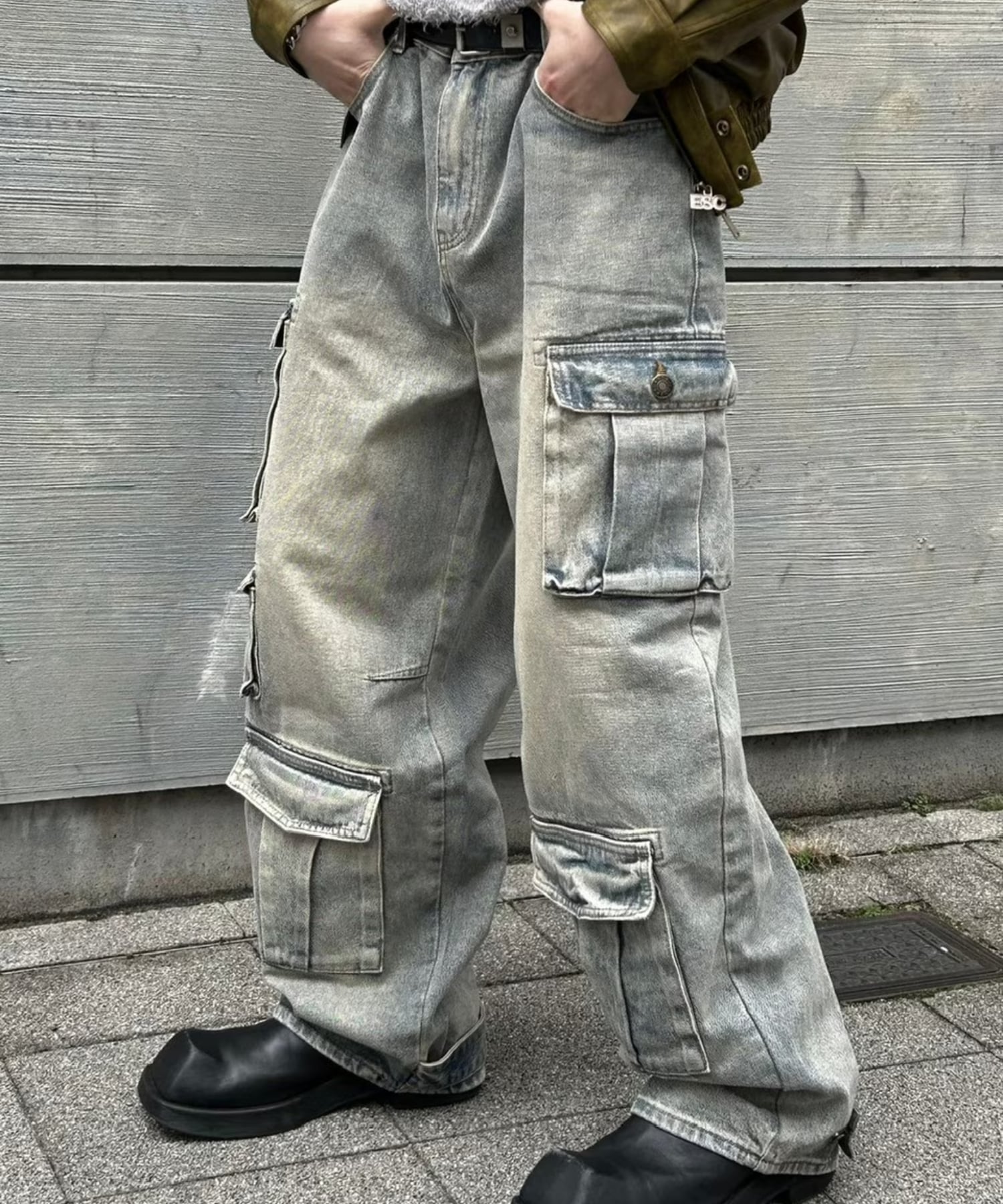 + 【Chikashitsu+】vintage wash cargo denim pants / チカプラ デニム ネバーマインドザエックスユー／チカシツプラス パンツ ジーンズ・デニムパンツ ブラック ブルー