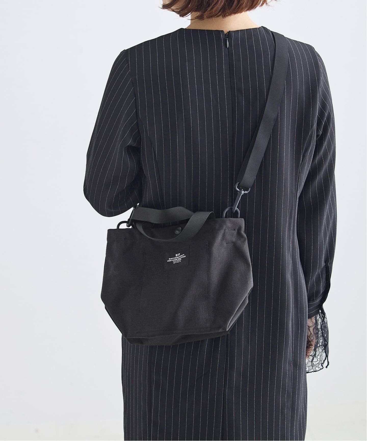 JOURNAL STANDARD L'ESSAGE 《予約》BAGS IN PROGRESS/バッグス イン プログレス Mini Strap Carry バッグ ジャーナルスタンダード レサージュ バッグ ハンドバッグ ブラック