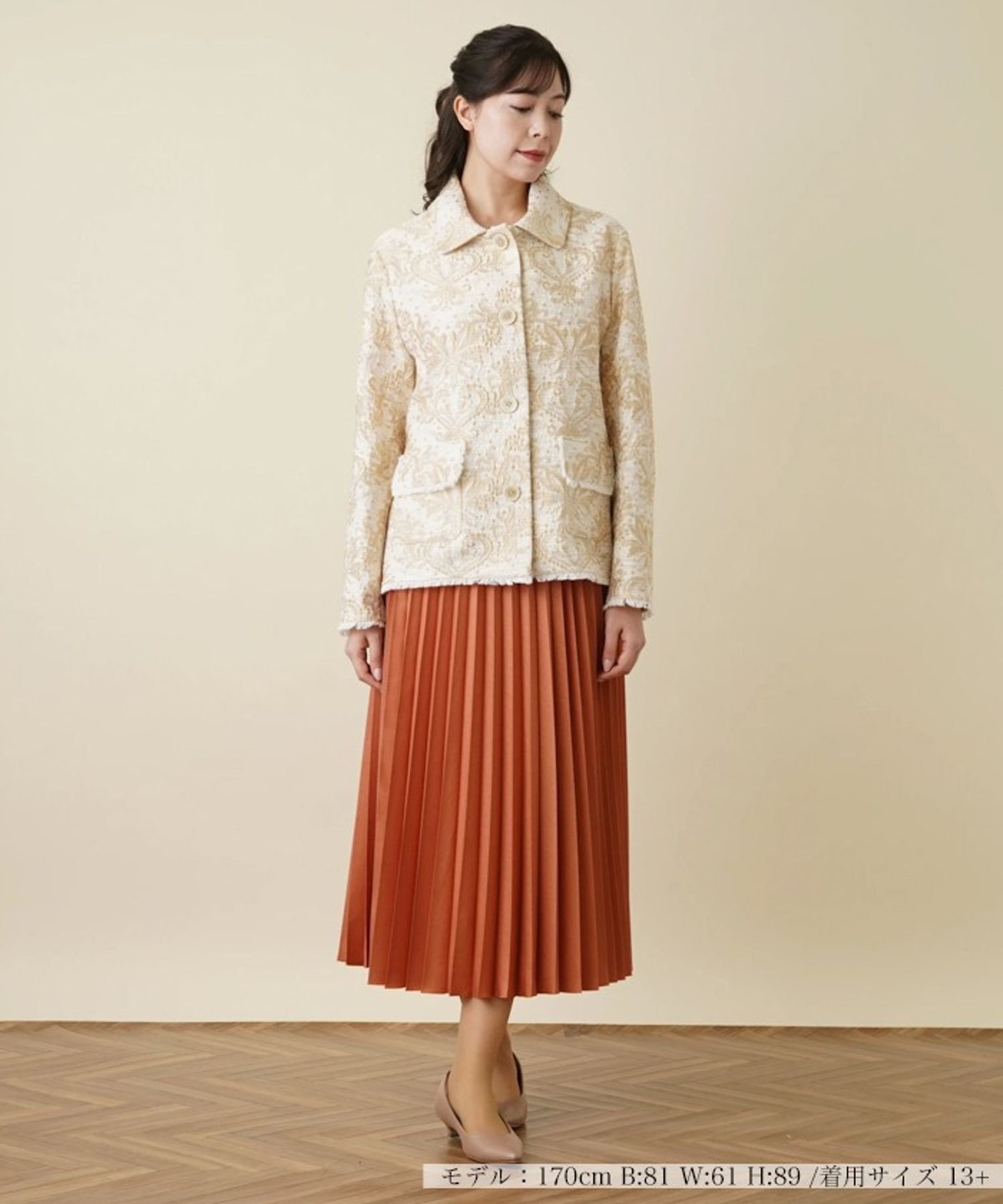 Leilian PLUS HOUSE ボタニカル刺繍ジャケット レリアン プラスハウス ジャケット・アウター テーラードジャケット・ブレザー ベージュ