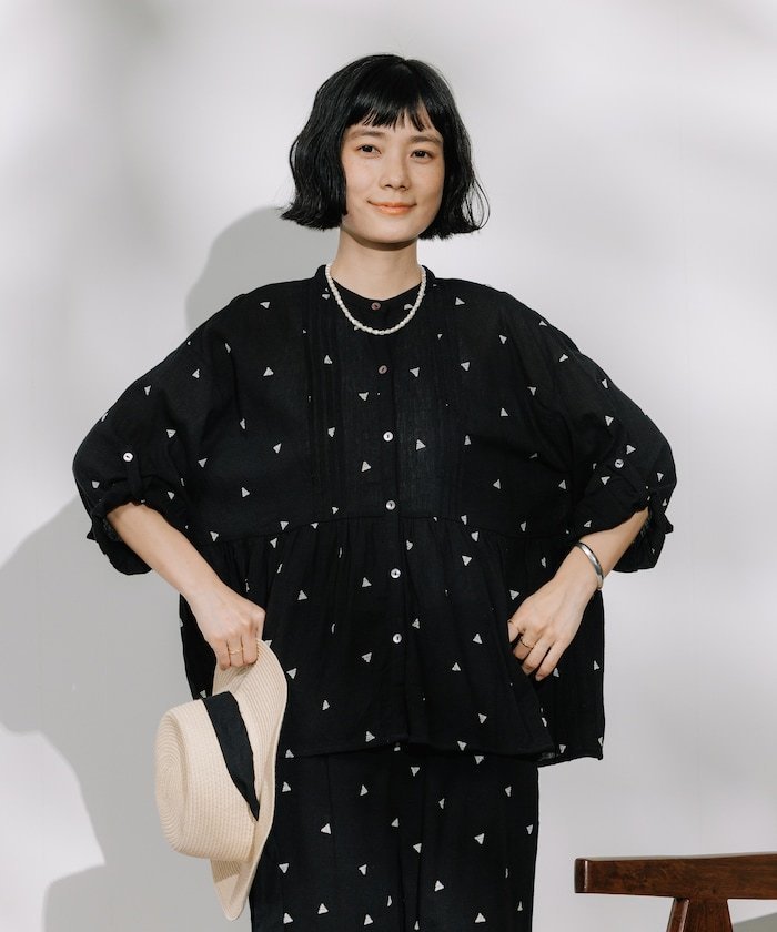 インド 幾何学 刺繍ブラウス＜セットアップ対応＞ 25SS フリークスストア トップス シャツ・ブラウス ブラック ブラウン ホワイト