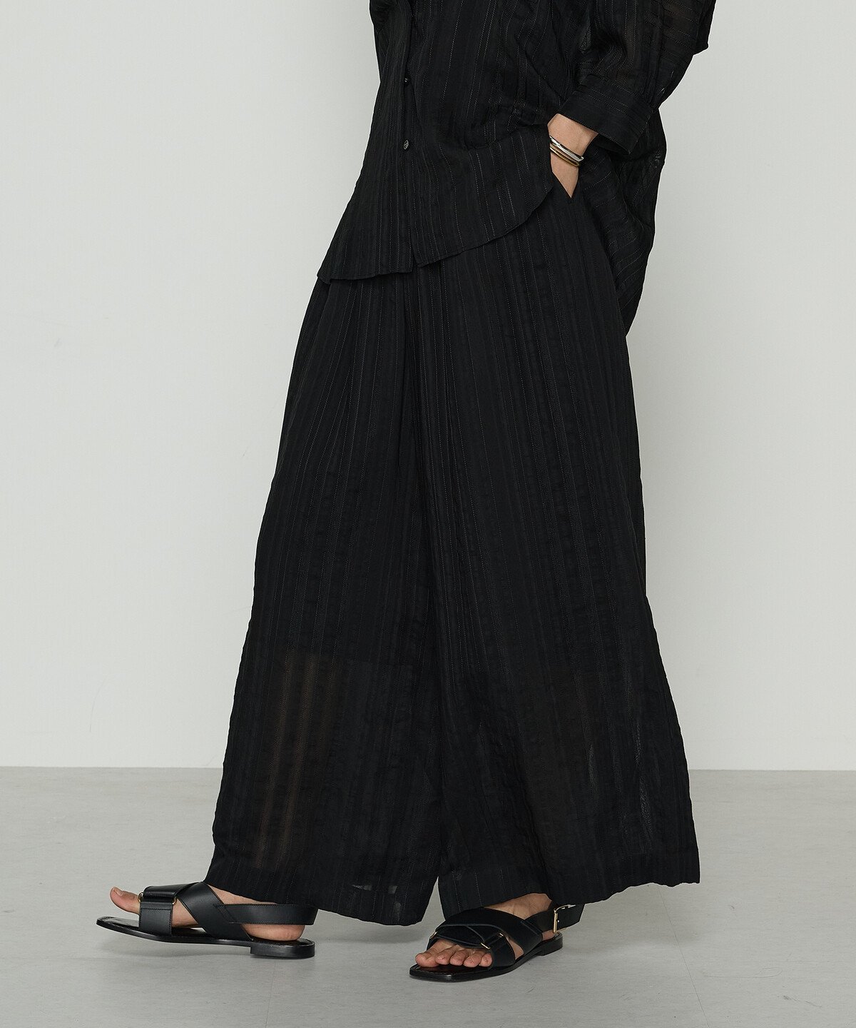Gabardine K.T ジャカードボーダー タックワイドパンツ コムサ パンツ その他のパンツ ブラック【送料無料】