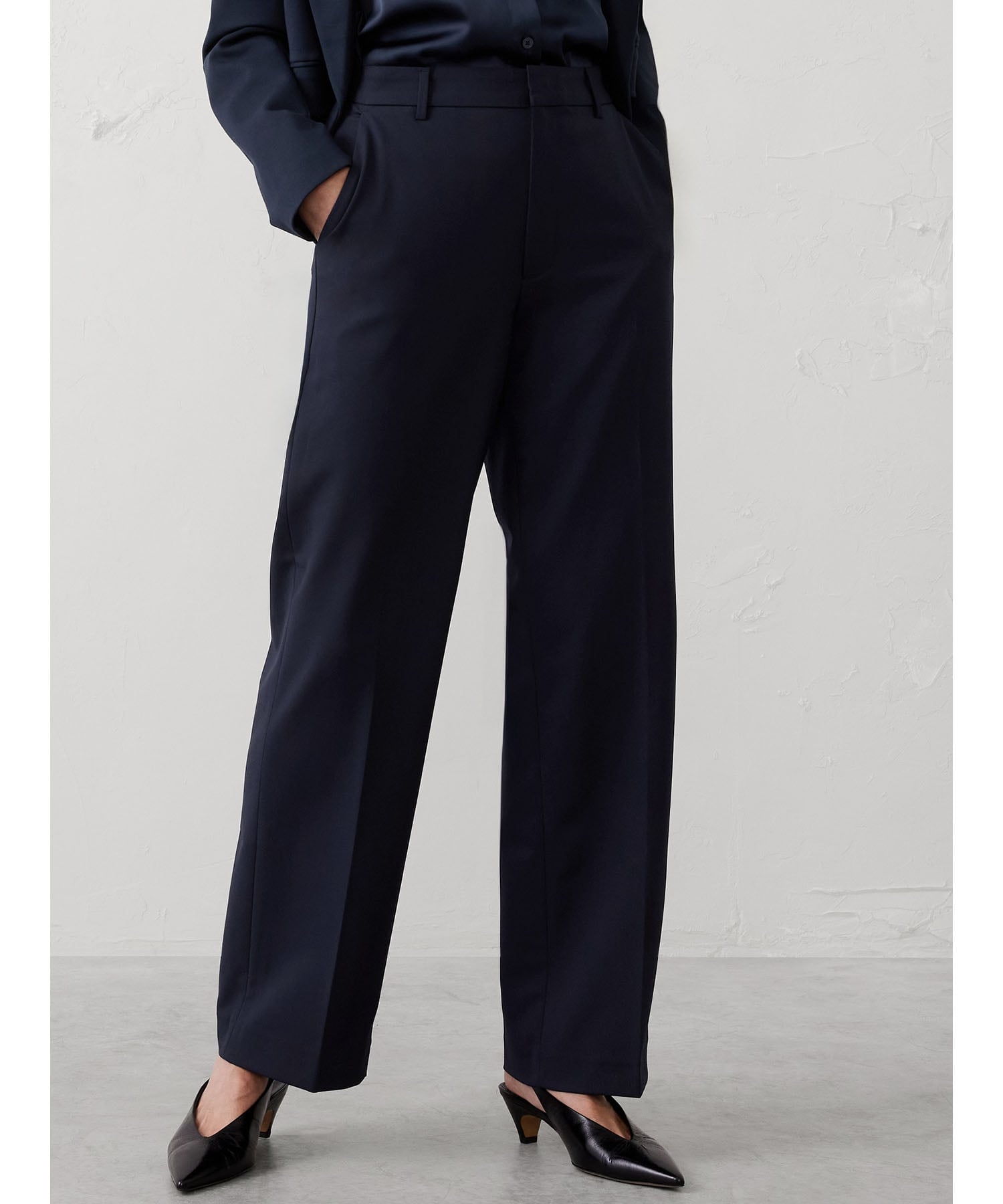 BANANA REPUBLIC FACTORY STORE (W)BANANA REPUBLIC FACTORY STORE　　ストレートハイライズスカルプテッドパンツ バナナ・リパブリック ファクトリーストアー パンツ スラックス・ドレスパンツ ネイビー ホワイト ブラック【送料無料】
