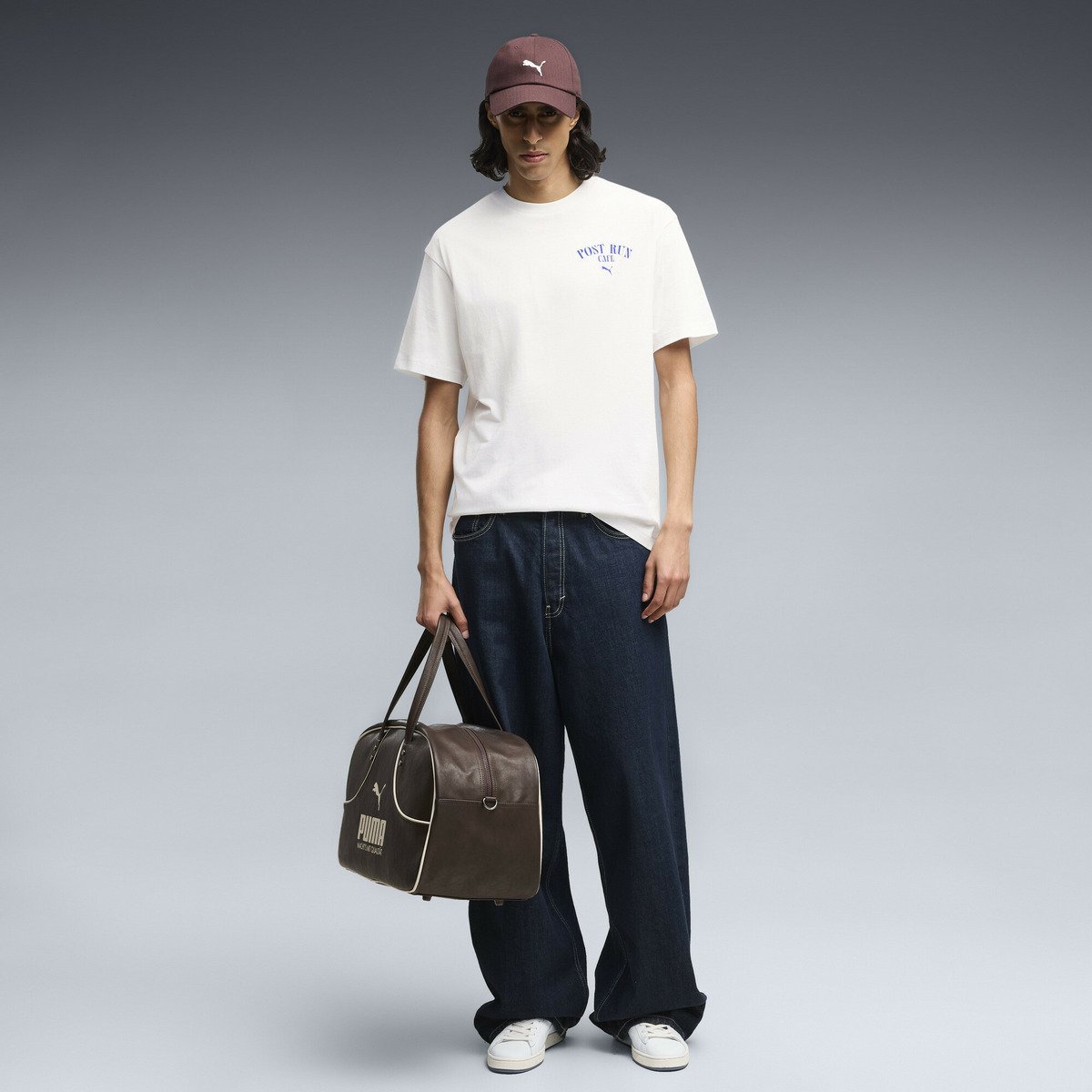 メンズ グラフィック プーマ カフェ リラックスド 半袖 Tシャツ GRAPHIC Puma Cafe Tee プーマ トップス カットソー・Tシャツ ホワイト
