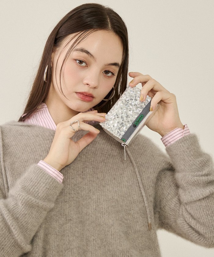LeSportsac 【公式】レスポートサック 二つ折り財布・三つ折り財布 2110FA95 LeSportsac レスポートサック 財布・ポーチ・ケース 財布 シルバー【送料無料】のサムネイル