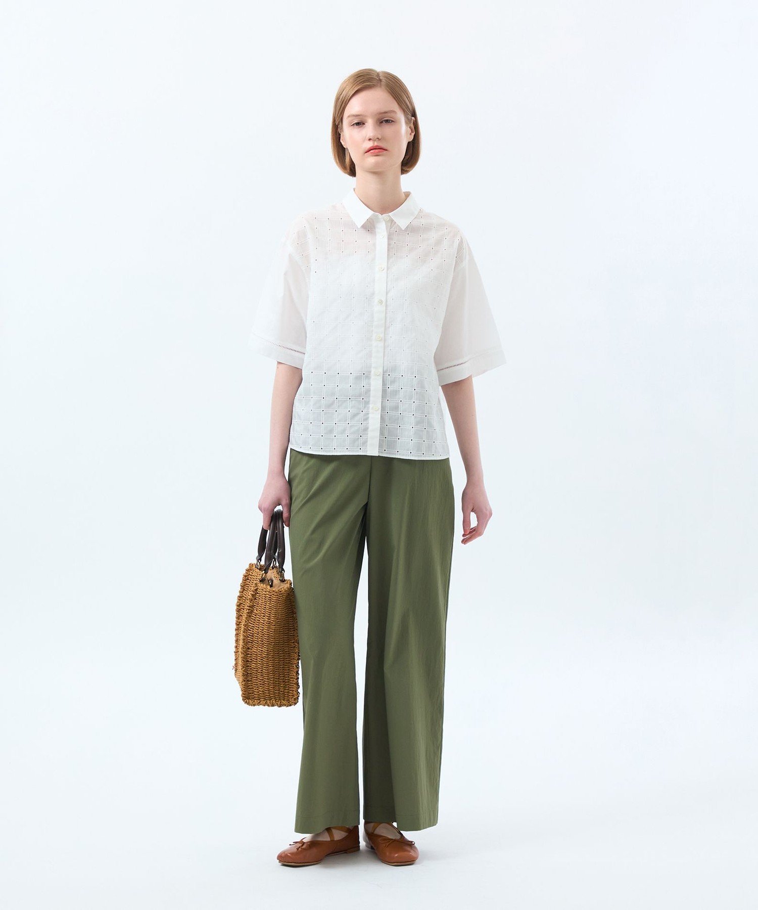 【SALE／34%OFF】MACKINTOSH PHILOSOPHY スクエアレースブラウス マッキントッシュ フィロソフィー トップス シャツ・ブラウス ホワイト ブラック【送料無料】