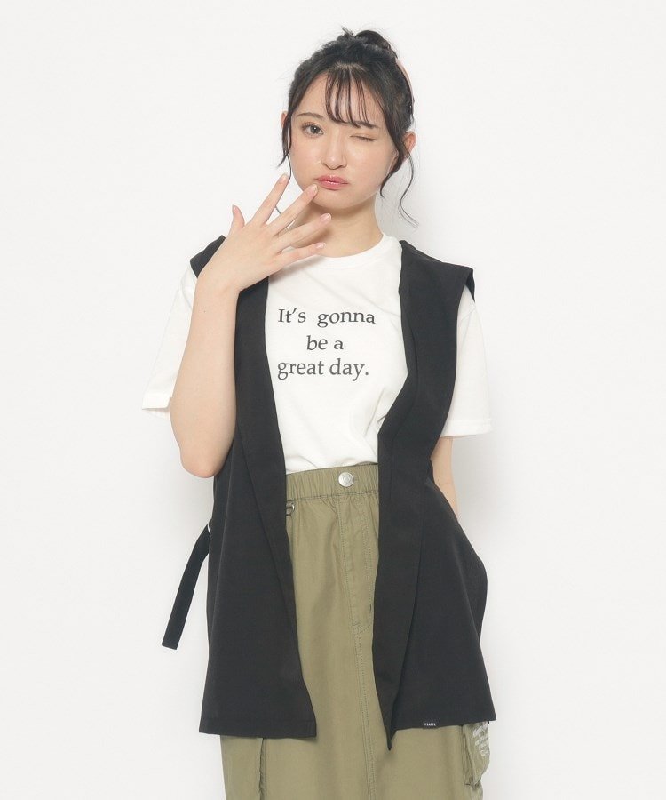 PINK-latte 【2点SET】フードジレ+インナーTシャツSET ピンク ラテ トップス アンサンブル ブラック ベージュ【送料無料】のサムネイル