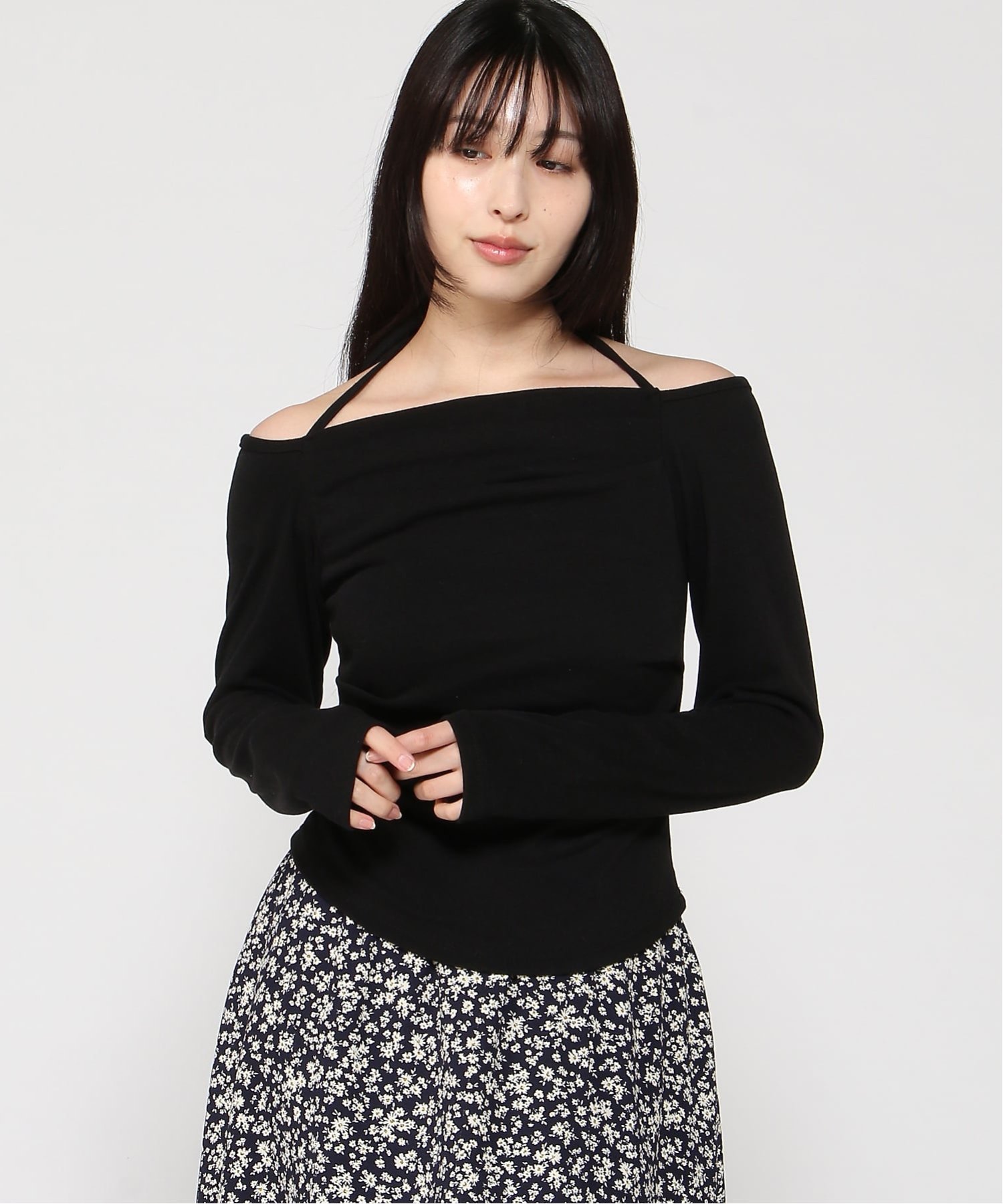 VIVIDLADY VIVIDLADY/(W)ホルターネックオフショルダードレープトップス ビビッドレディー トップス カットソー・Tシャツ ホワイト ブラック グレー