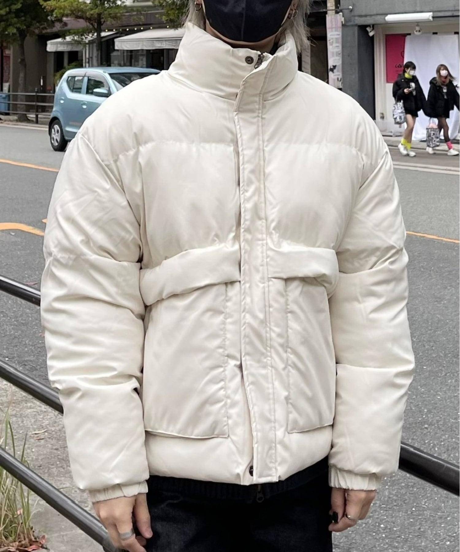 + 【Chikashitsu +】cropped pocket padding jacket ネバーマインドザエックスユー／チカシツプラス ジャケット・アウター ダウンジャケット・ダウンベスト グレー ホワイト ブラック