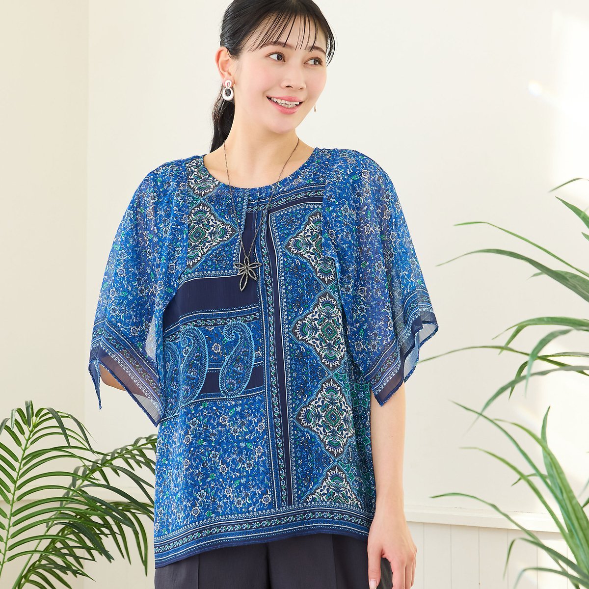 missel 【洗える・3Lサイズあり】更紗柄ハンカチスリーブブラウス ミゼール トップス シャツ・ブラウス ブルー オレンジ