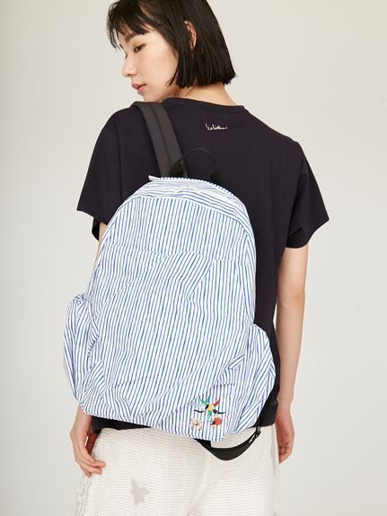 【SALE／40%OFF】emmi 【emmi×Leo Lionni】撥水 ワッペンギャザーボディーバックパック エミ バッグ リュック・バックパック ブラック【送料無料】