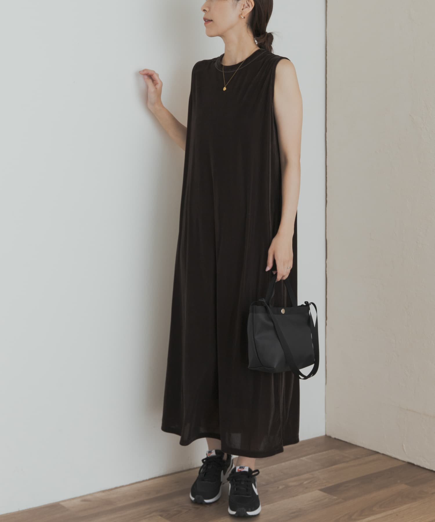 URBAN RESEARCH DOORS シアーベロアワンピース アーバンリサーチドアーズ ワンピース・ドレス ワンピース ブラウン ブラック【送料無料】のサムネイル