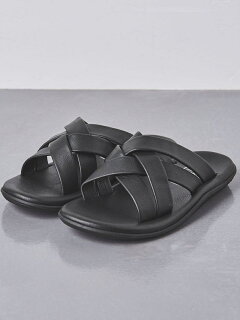 Slide Sandals 1331-499-9010: Black Slide Sandals 1331-499-9010: Black
