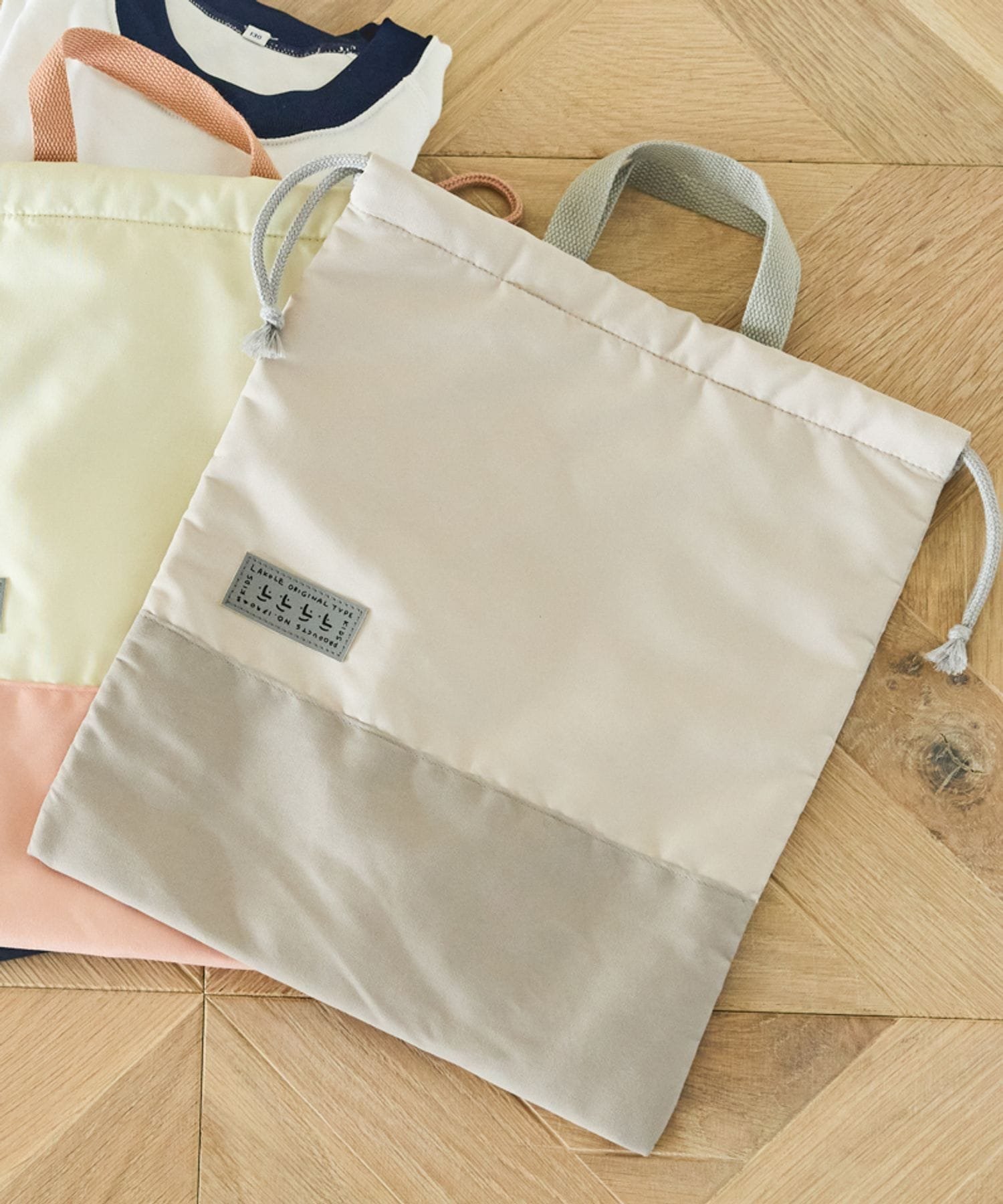 LAKOLE 【らこれキッズ】フラット巾着バッグ ラコレ バッグ トートバッグ ネイビー...