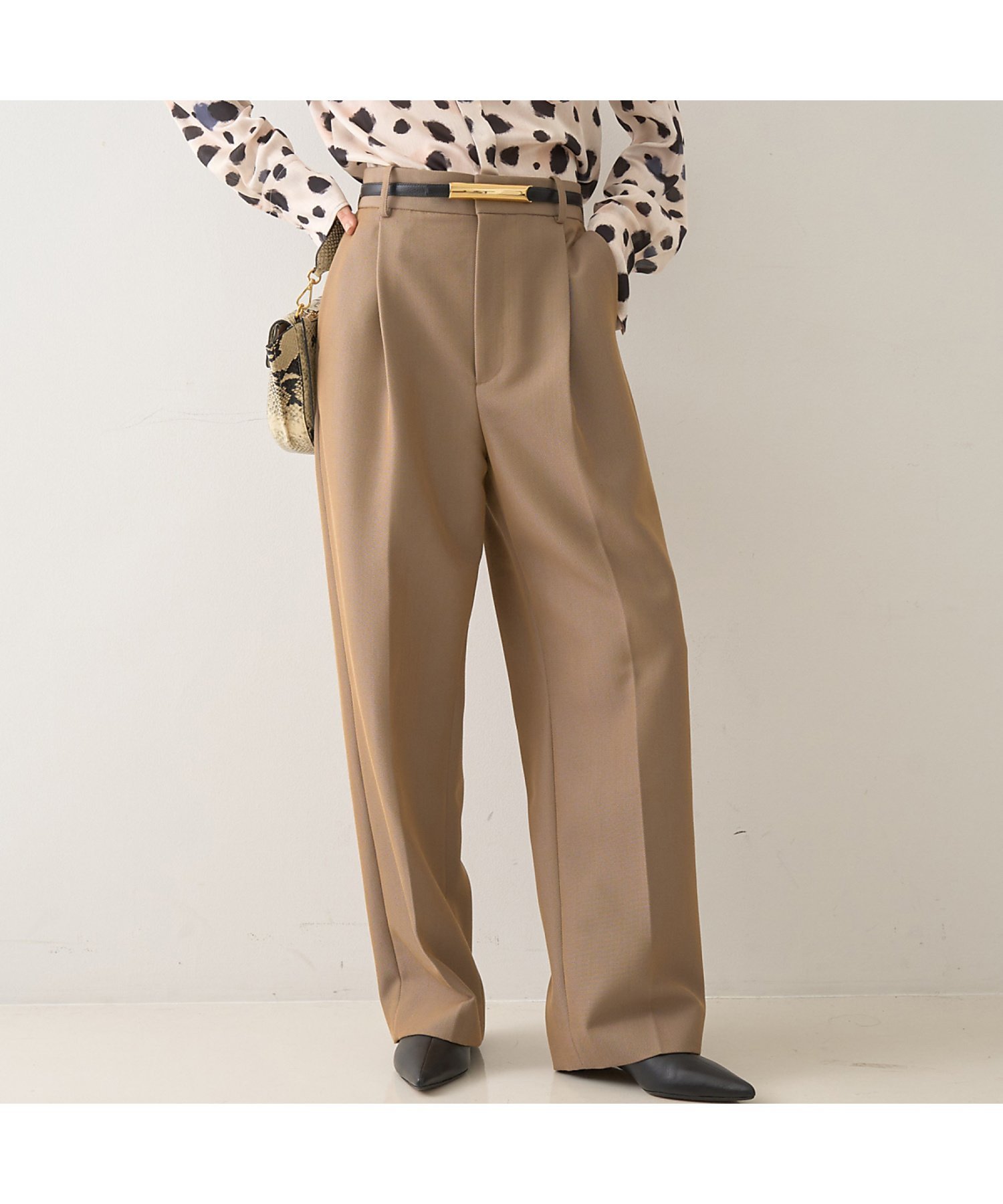 ウール混タックバレルパンツ デザインワークス パンツ その他のパンツ ブラック ベージュ