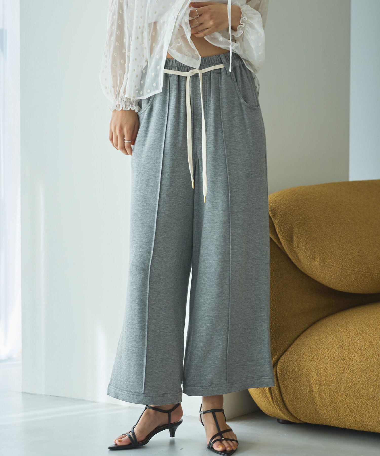 【SALE／50%OFF】DOUX ARCHIVES とろみ裏毛イージーパンツ ドゥアルシーヴ パンツ その他のパンツ グレー ホワイト ブルー【送料無料】