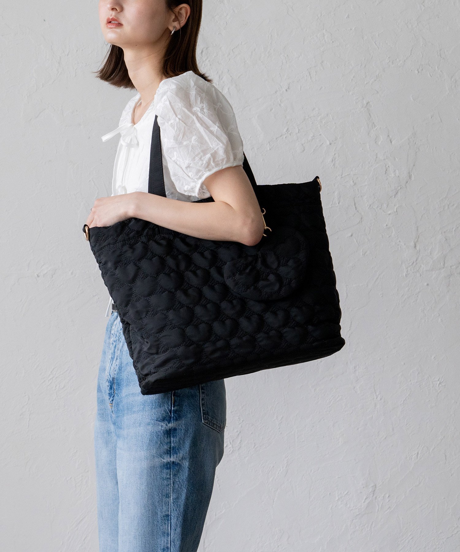 【SALE／40%OFF】aroco 2wayハート型キルティングトートバッグ レディース ナイロン ヴィータフェリーチェ バッグ ハンドバッグ ブラック【送料無料】