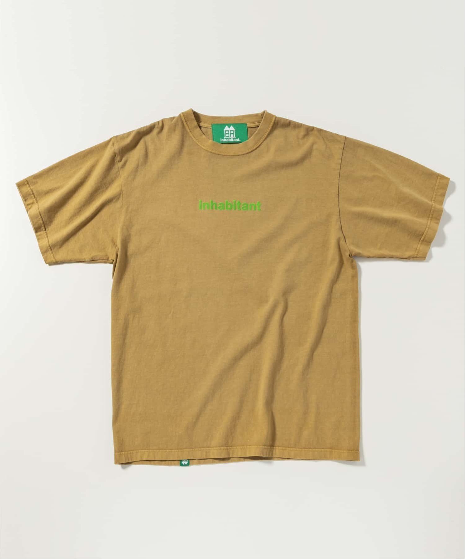 inhabitant inhabitant(インハビタント)Photographers Logo T-shirts シフォン トップス カットソー・Tシャツ イエロー グリーン パープル