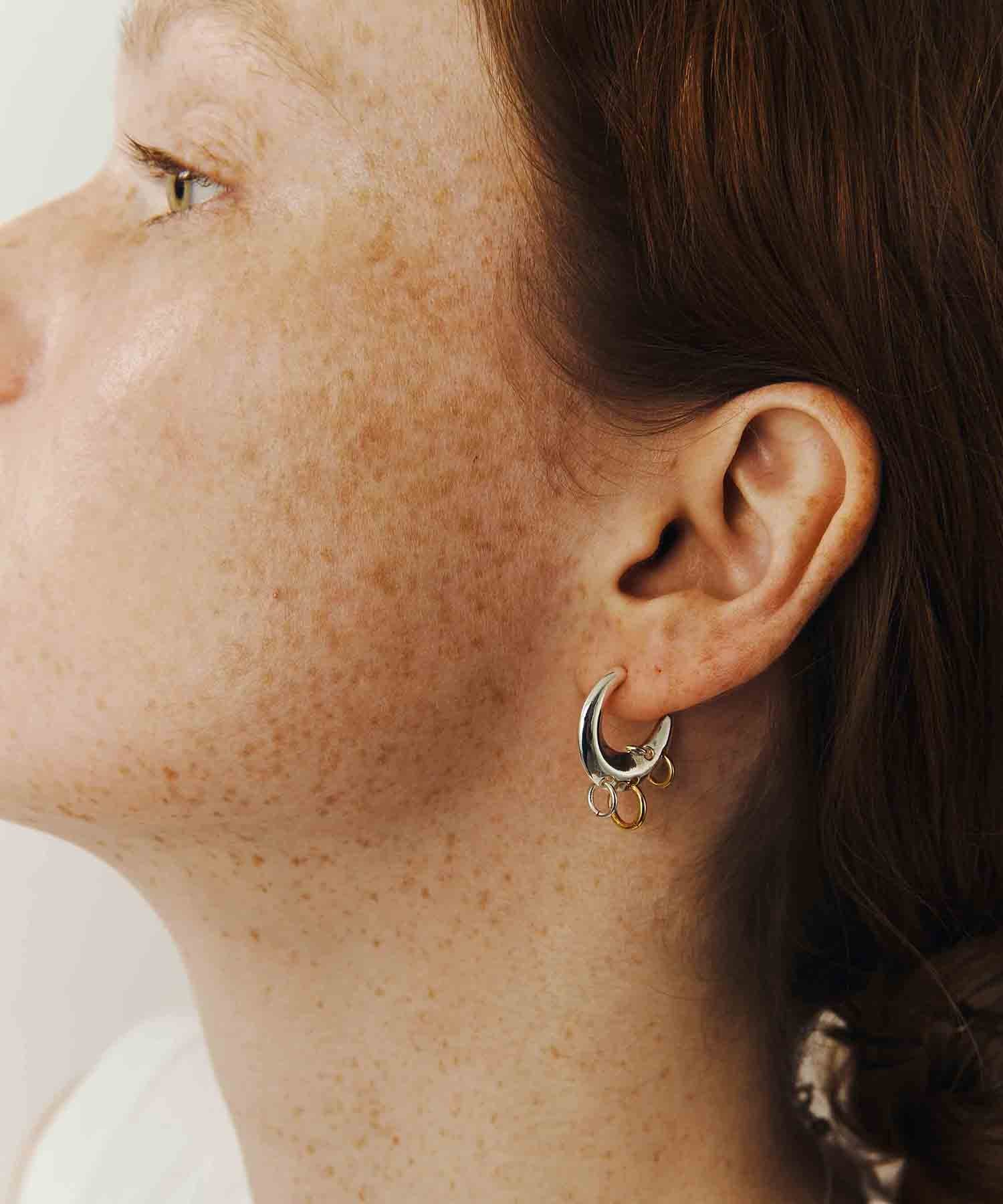 LAPUIS LAPUIS(ラピュイ)Fall Coil pierced earrings キャセリーニ アクセサリー・腕時計 ピアス【送料無料】
