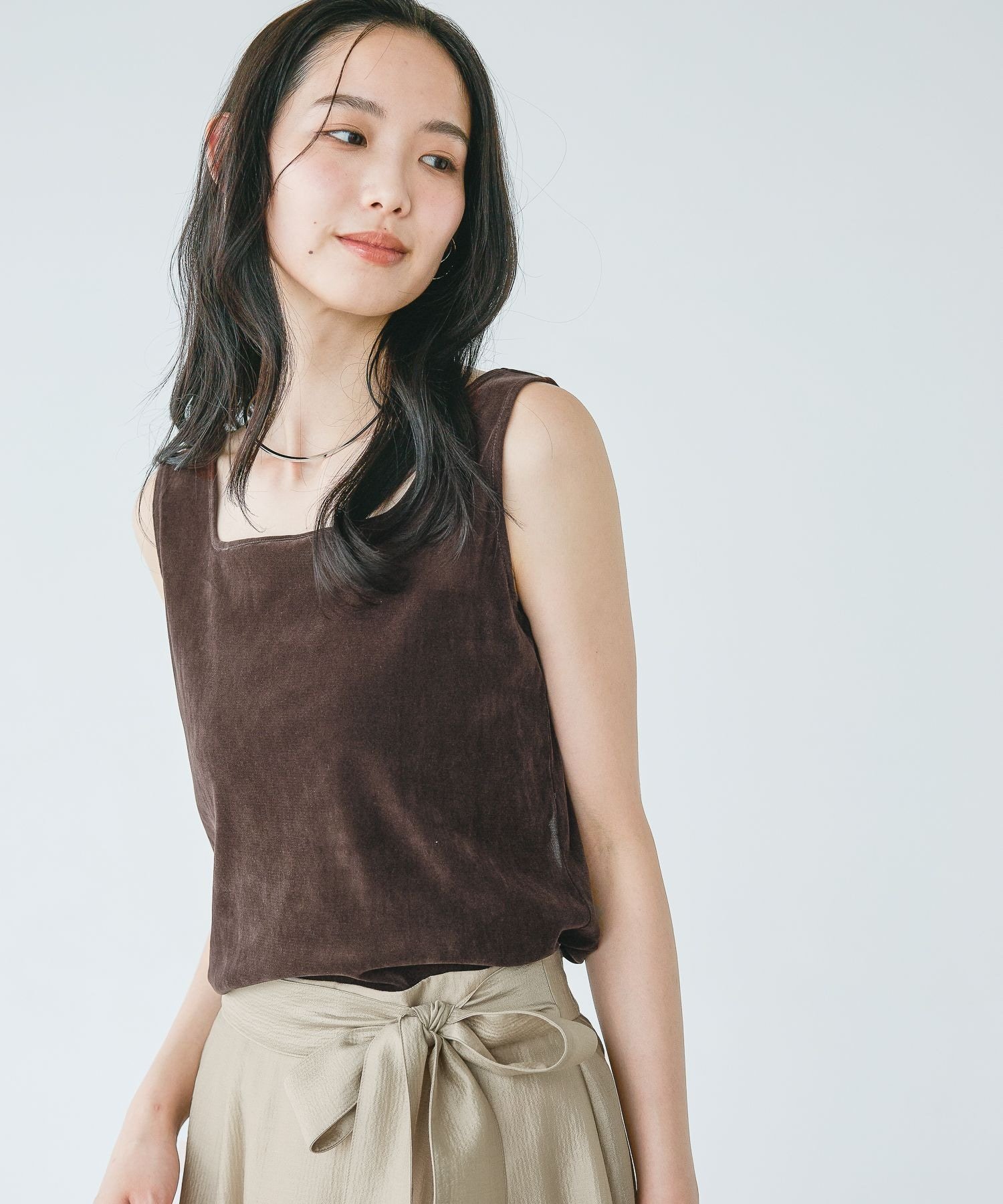シアーベロアタンク アンデミュウ トップス カットソー・Tシャツ ブラック ブラウン