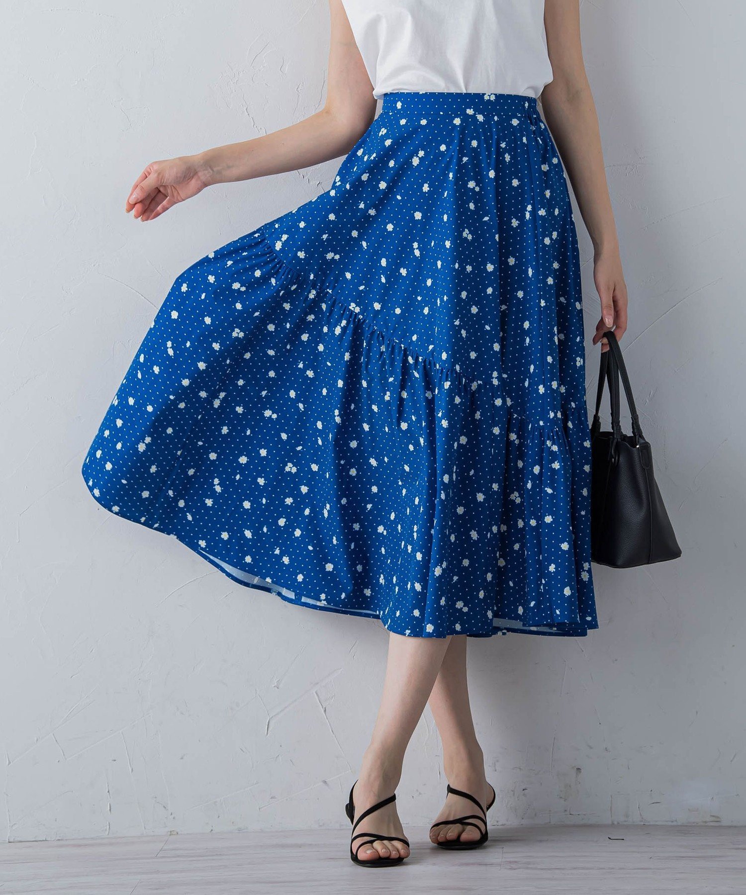 【SALE／50%OFF】ketty 花柄ドットアシメギャザースカート ≪洗濯機で洗える / セットアップ対応≫ ケティ スカート ロング・マキシスカート ブルー ホワイト イエロー【送料無料】のサムネイル