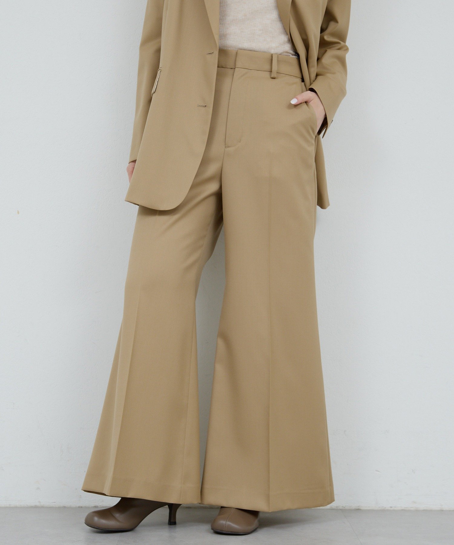 【SALE／50%OFF】GALLARDAGALANTE 【HERITANOVUM】【スリーピース対応】ウーステッドウールフレアパンツ ガリャルダガランテ パンツ その他のパンツ ベージュ ブラウン【送料無料】