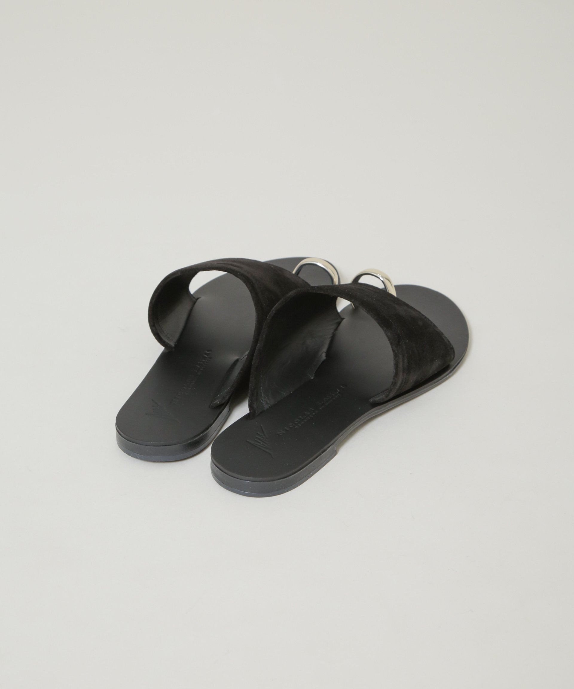 【SALE／40%OFF】NANO universe NICOLAS LAINAS/ゴールドパーツフラットサンダル ナノユニバース シューズ・靴 サンダル ブラック【送料無料】 stylife-15697679 Rakuten Fashion サンプル画像2