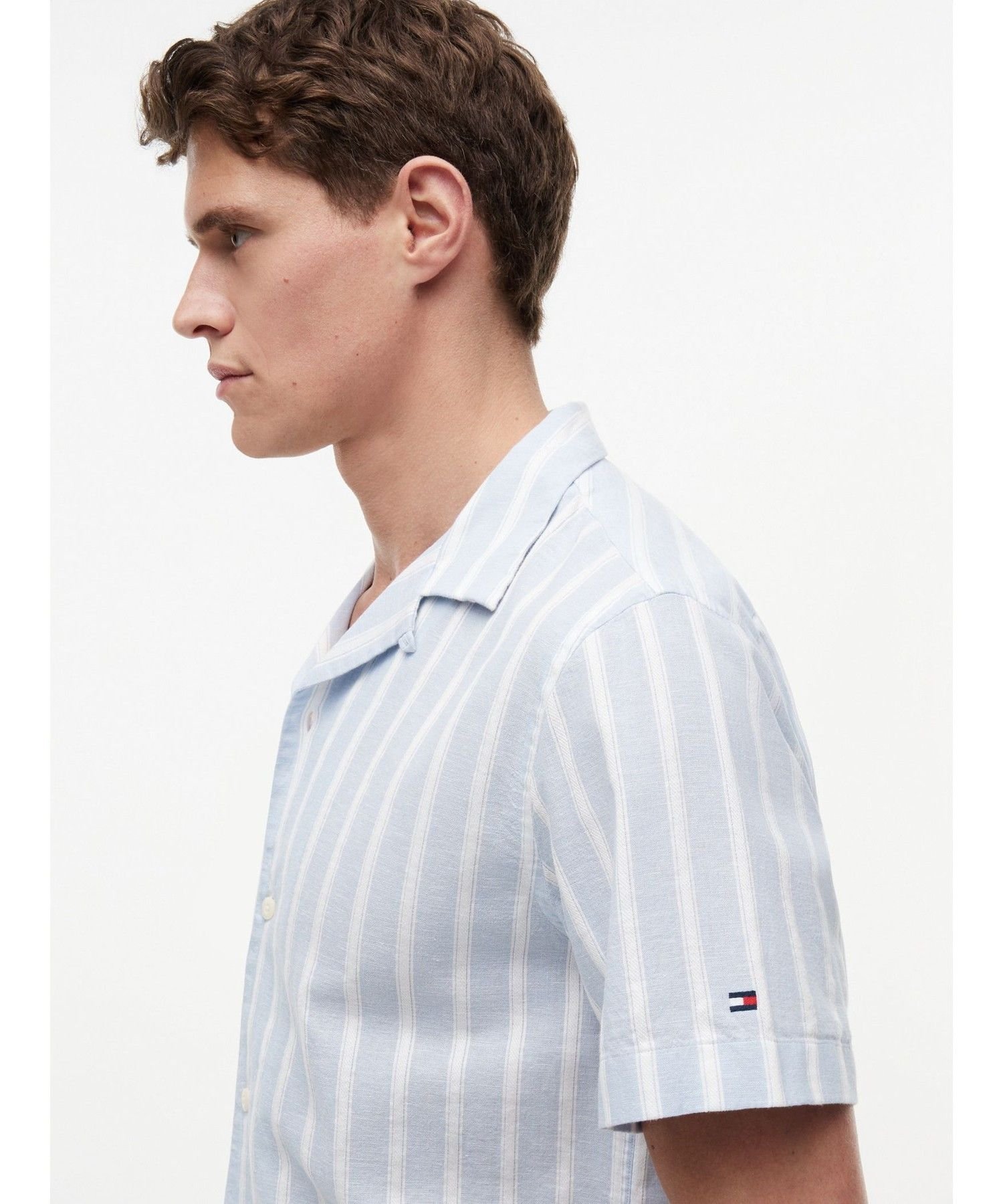 TOMMY HILFIGER リネンブレンドテクスチャーストライプショートスリーブシャツ 26SS トミーヒルフィガー トップス シャツ・ブラウス ネイビー【送料無料】