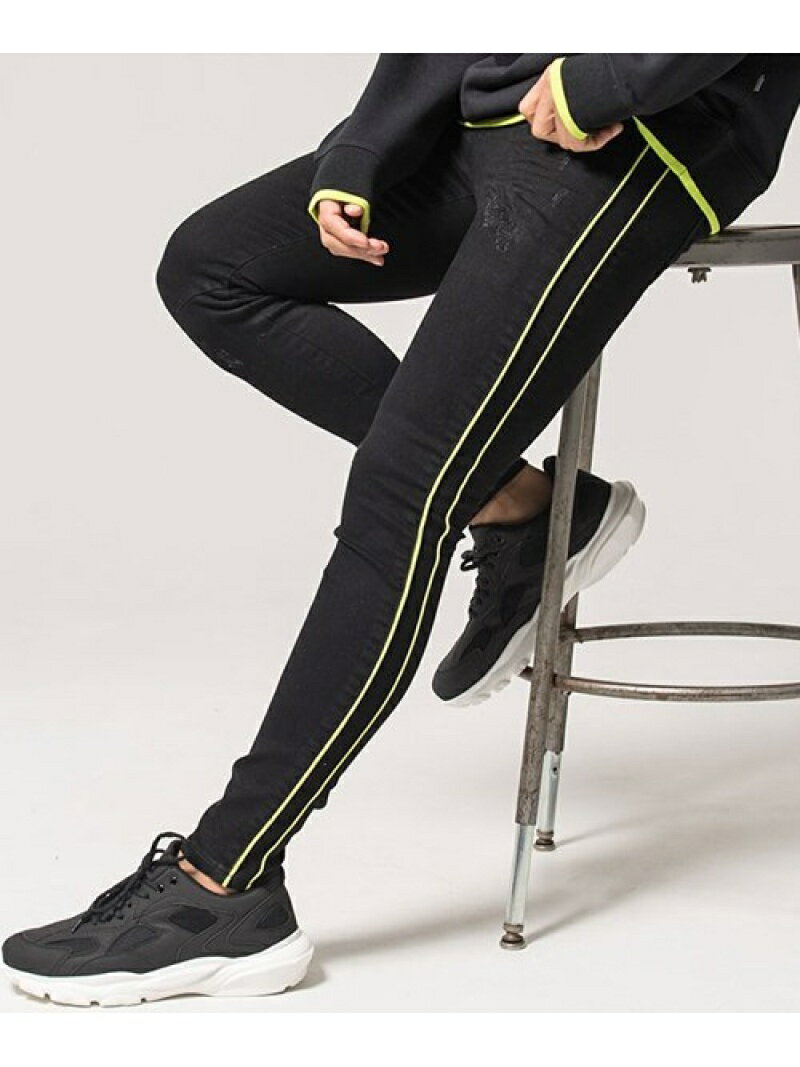 【SALE／18%OFF】CavariA CavariAサイドパイピングブラックデニムスキニーパンツ シルバーバレット パンツ ジーンズ・デニムパンツ ブラック【送料無料】
