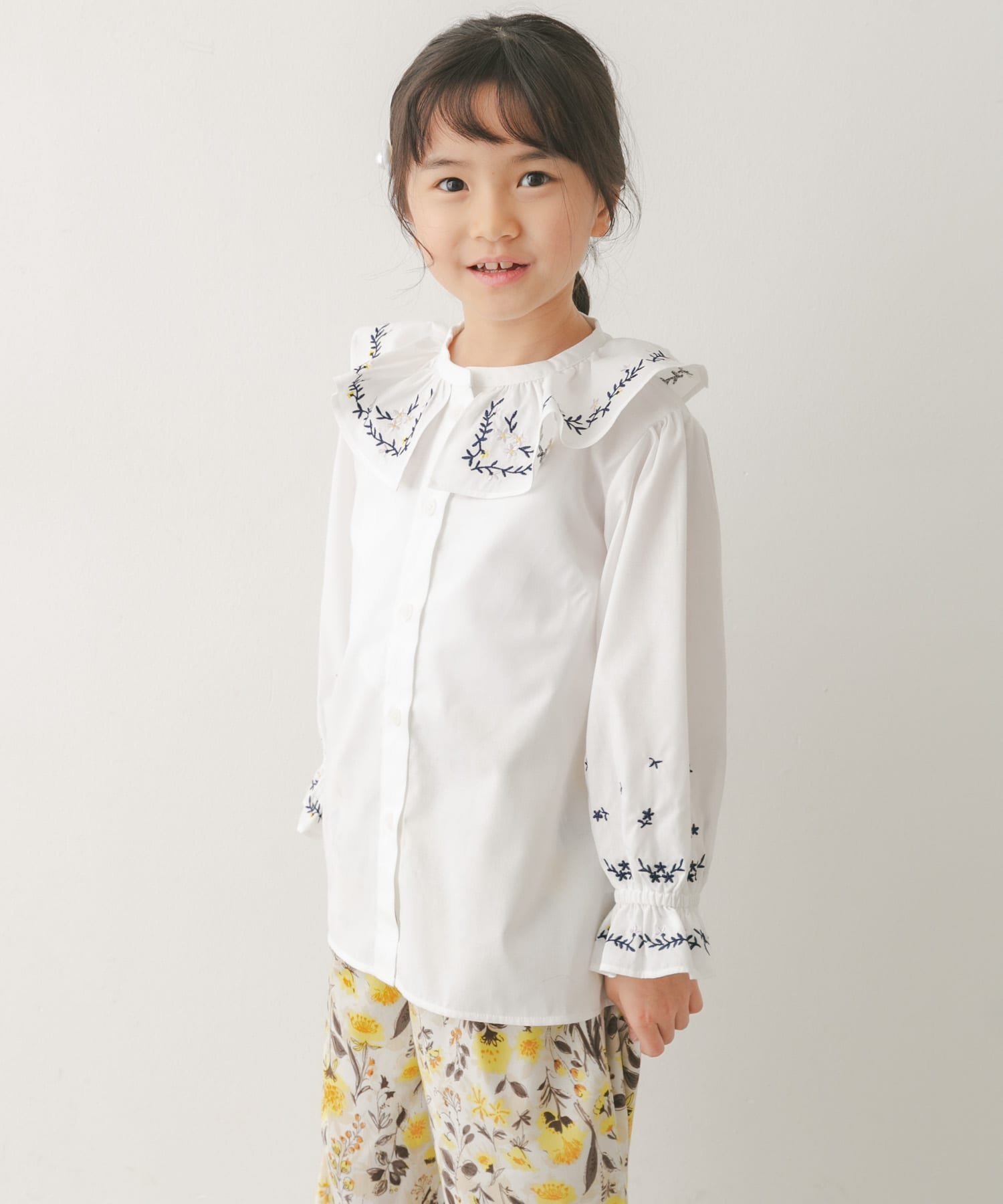 【SALE／50%OFF】URBAN RESEARCH DOORS 『150サイズあり』フリルカラー刺繍ブラウ...