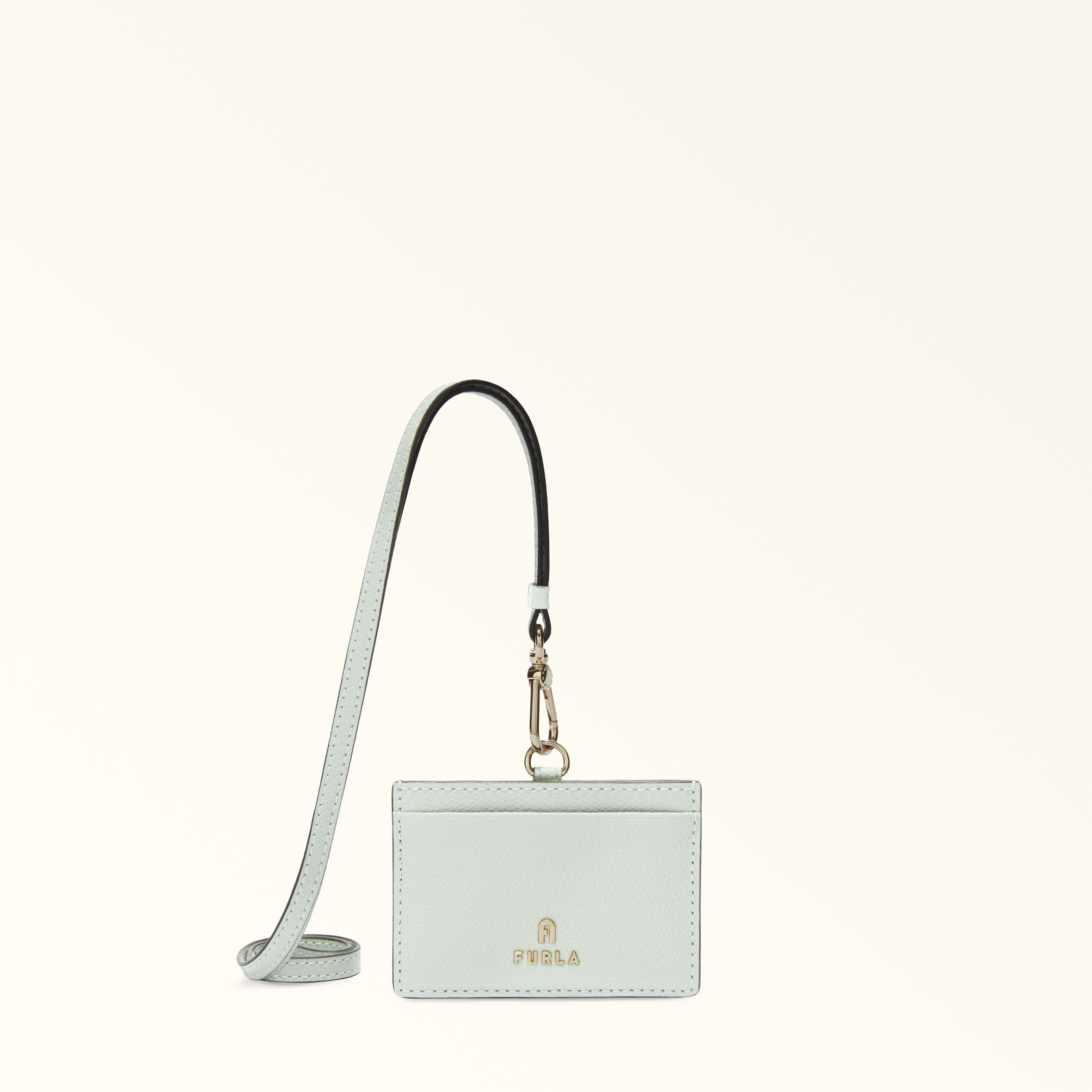 FURLA フルラ LINDA S パスケース【送料0/国内即発】 楽天市場】フルラ linda s badge holder(バッグ・小物