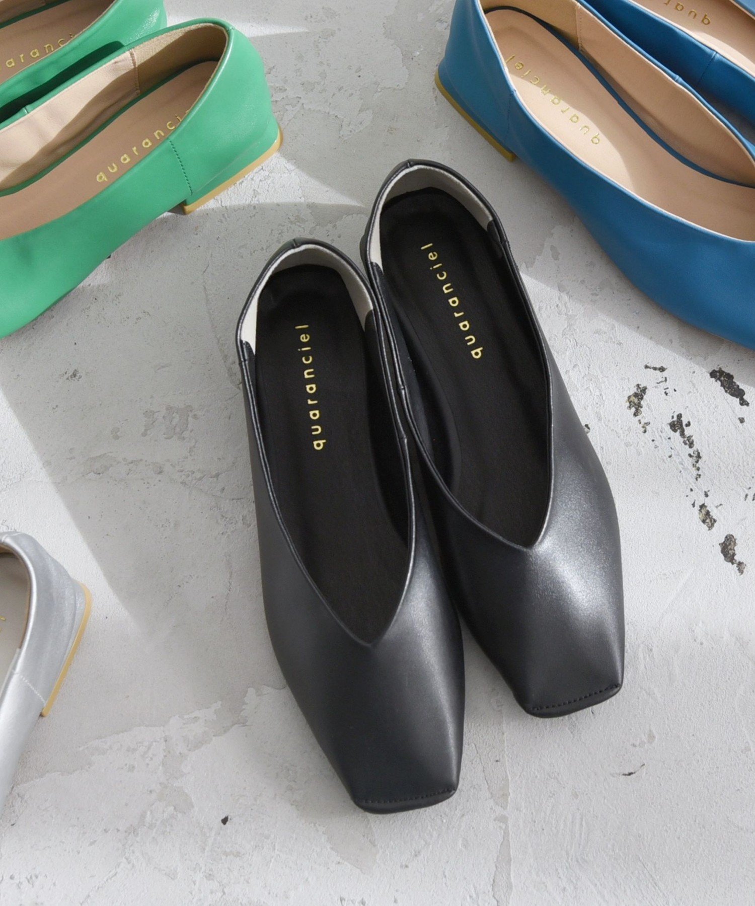 【SALE／50%OFF】quaranciel quaranciel: Vカット スクエア トゥ フラットシューズ シップス シューズ・靴 パンプス ブルー シルバー ブラック グリーン【送料無料】