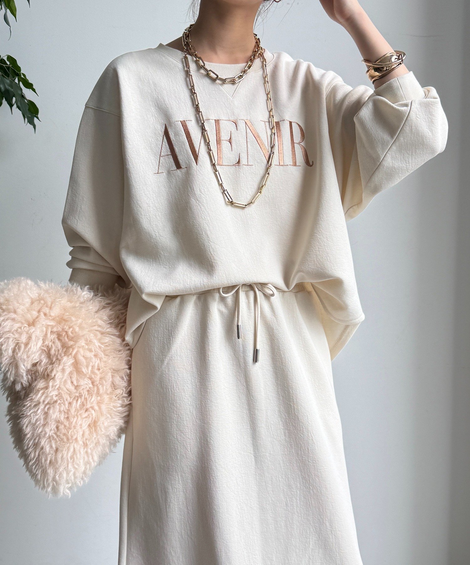 DouDou セットアップラグランロゴ刺繍プルオーバー ドゥドゥ トップス カットソー・Tシャツ カーキグリ..