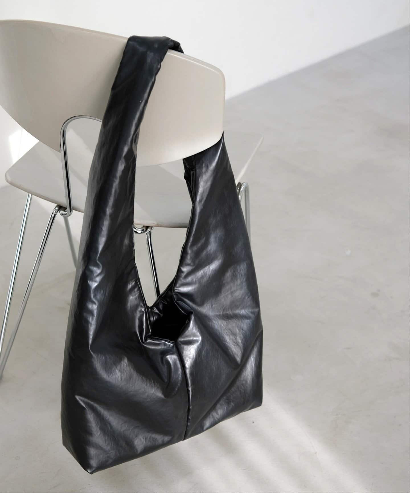 楽天Rakuten FashionAP STUDIO 【KASSL EDITIONS/カッスル エディションズ】Padetto shoulder BAG（BLK） エーピーストゥディオ バッグ ショルダーバッグ ブラック【送料無料】