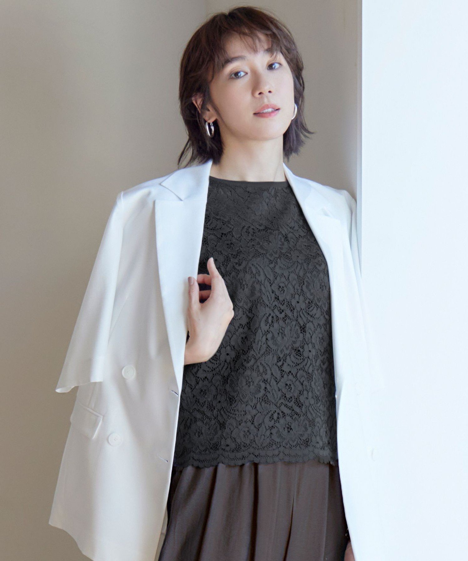 【SALE／30%OFF】自由区 L 【着まわし万能・着映えデザイン】クレープストレッチレースコンビ ニット ジユウク トップス ニット ホワイト【送料無料】