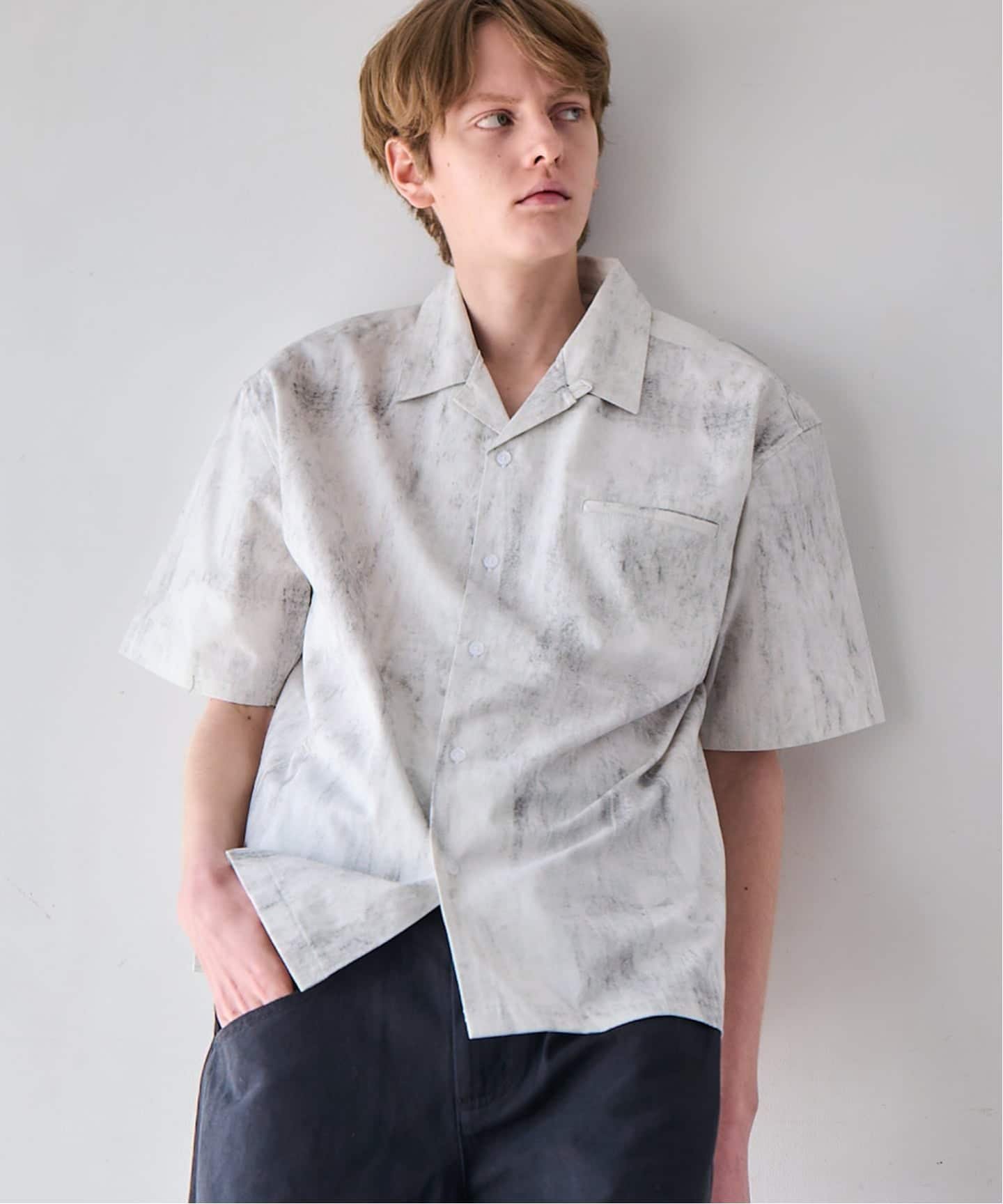 OSKR / オーエスケーアール Open Collar Graphic Print S/S Shirt ベーセーストック トップス シャツ・ブラウス ホワイト ブラック