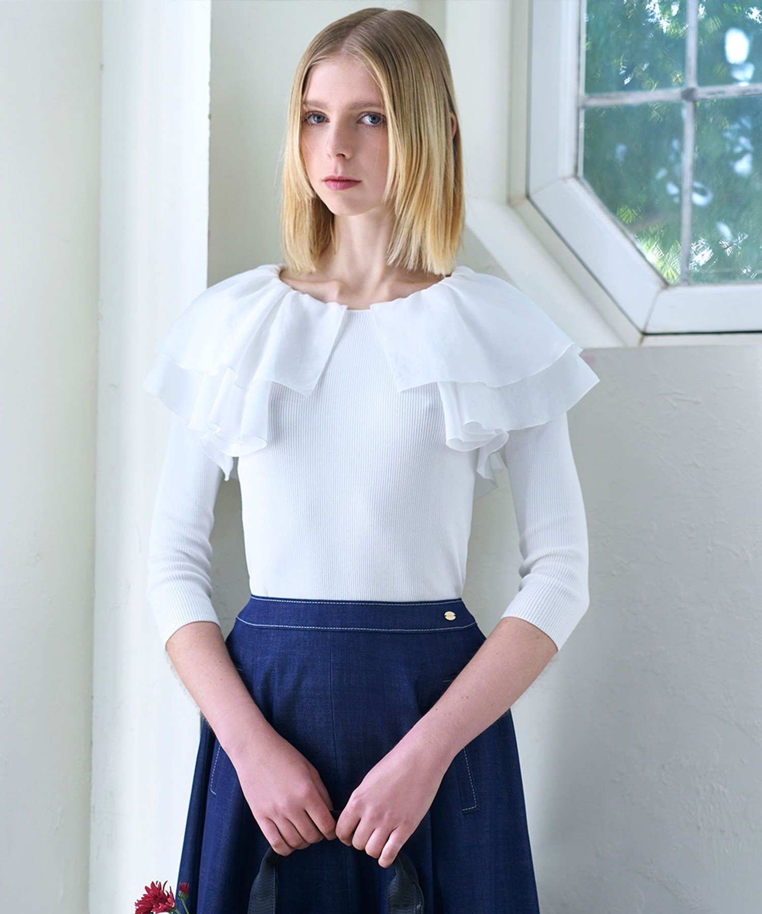 【SALE／70%OFF】TOCCA 【洗える!】VOYAGE FRILL トップス トッカ トップス ニット ホワイト ブルー ネイビー【送料無料】のサムネイル