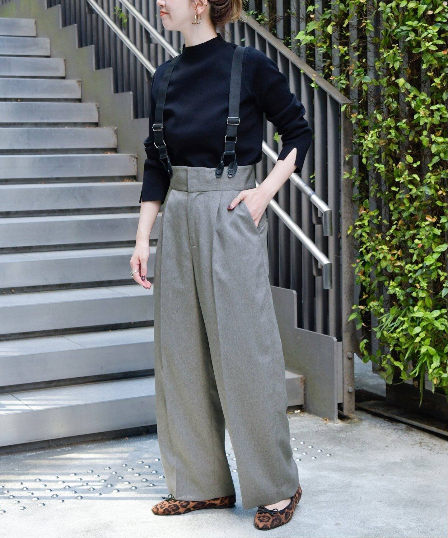 B.C STOCK 《追加》サスペンダータックトラウザー ベーセーストック パンツ スラックス・ドレスパンツ グレー【送料無料】のサムネイル