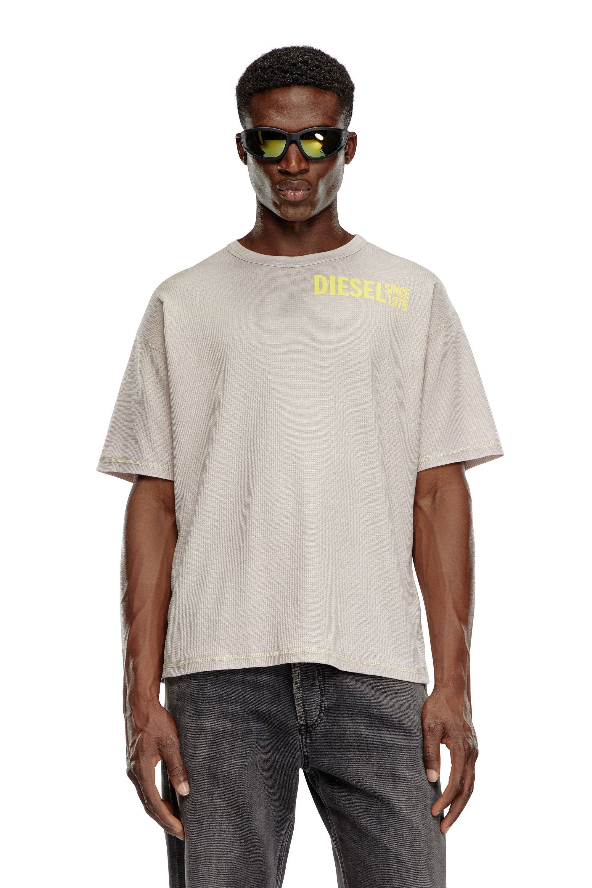 DIESEL ディーゼル Tシャツ・カットソー ベージュ 0124924N0134 md4704-01_1.jpg
