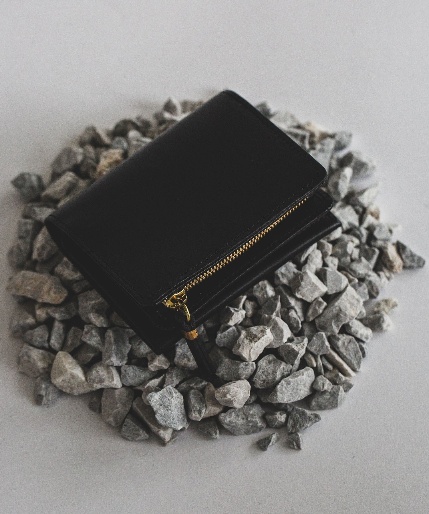 BEAMS 【別注】HAAL / ZIP WALLET SHORT 25SS レザー 本革 財布 ウォレット ビームス メン 財布・ポーチ・ケース 財布 ブラック【送料無料】