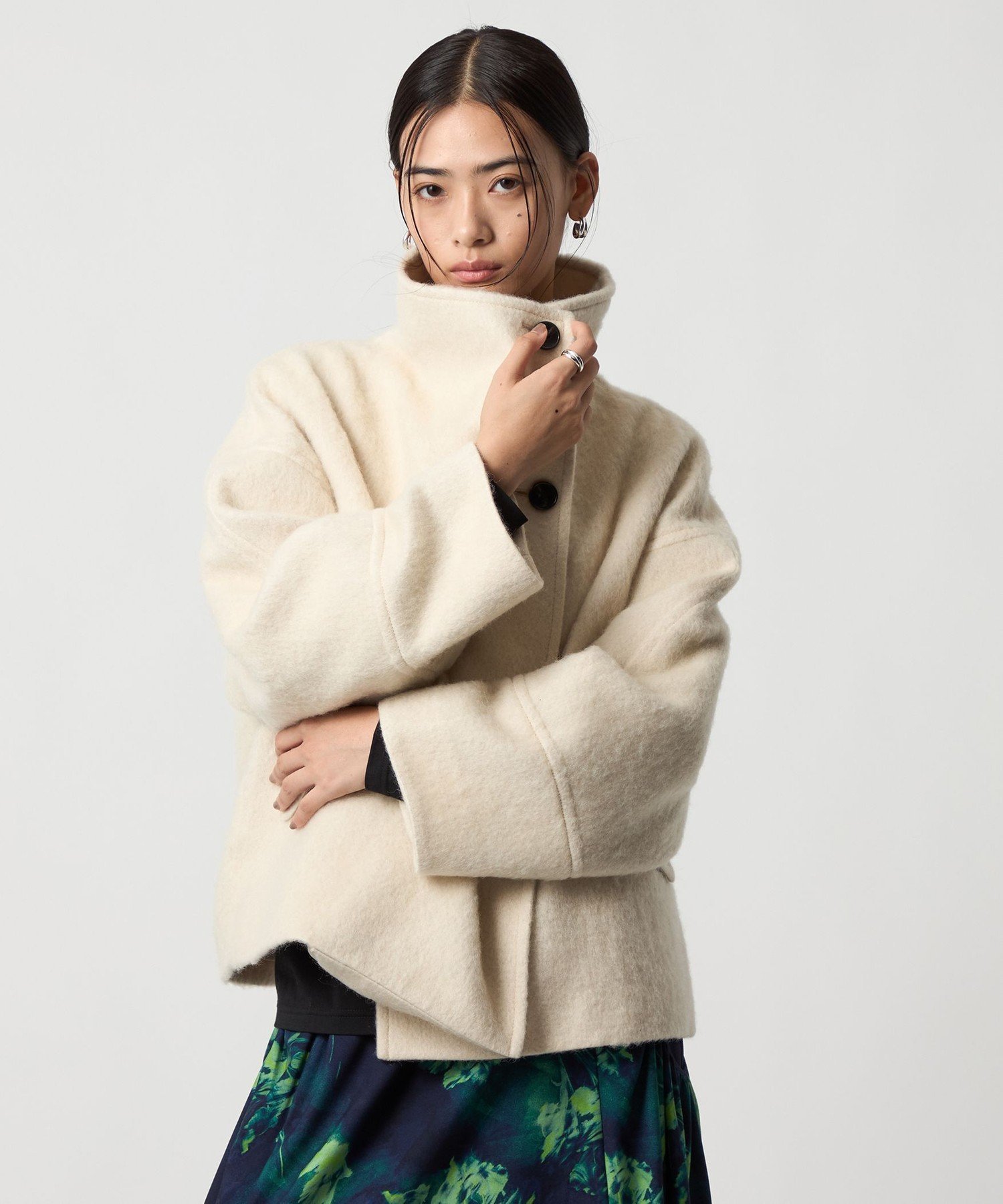 【SALE／30%OFF】EMMEL REFINES ＜EMMEL REFINES＞EM スタンド シャギー ショートコート ユナイテッドアローズ アウトレット ジャケット・アウター その他のジャケット・アウター ホワイト イエロー【送料無料】 stylife-15695611 Rakuten Fashion サンプル画像3