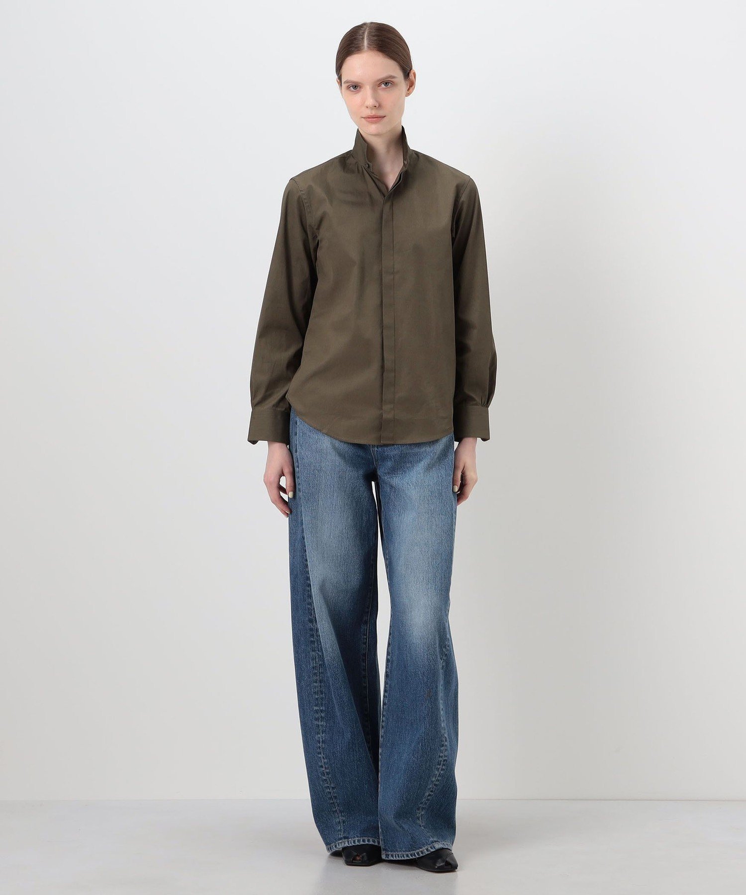 TOMORROWLAND BUYING WEAR BOURRIENNE AMAZONE スタンドカラーシャツ トゥモローランド トップス シャツ・ブラウス グリーン【送料無料】