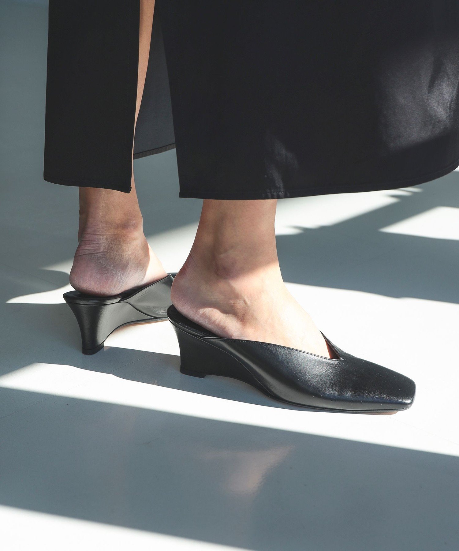 Demi-Luxe BEAMS レザーミュール .M 25SS デミルクス ビームス シューズ・靴 パンプス ブラック【送料無料】